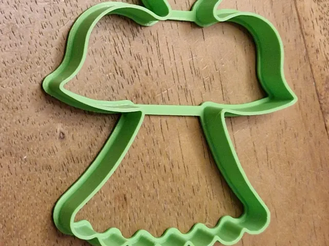 Cookie cutter in the shape of an angel