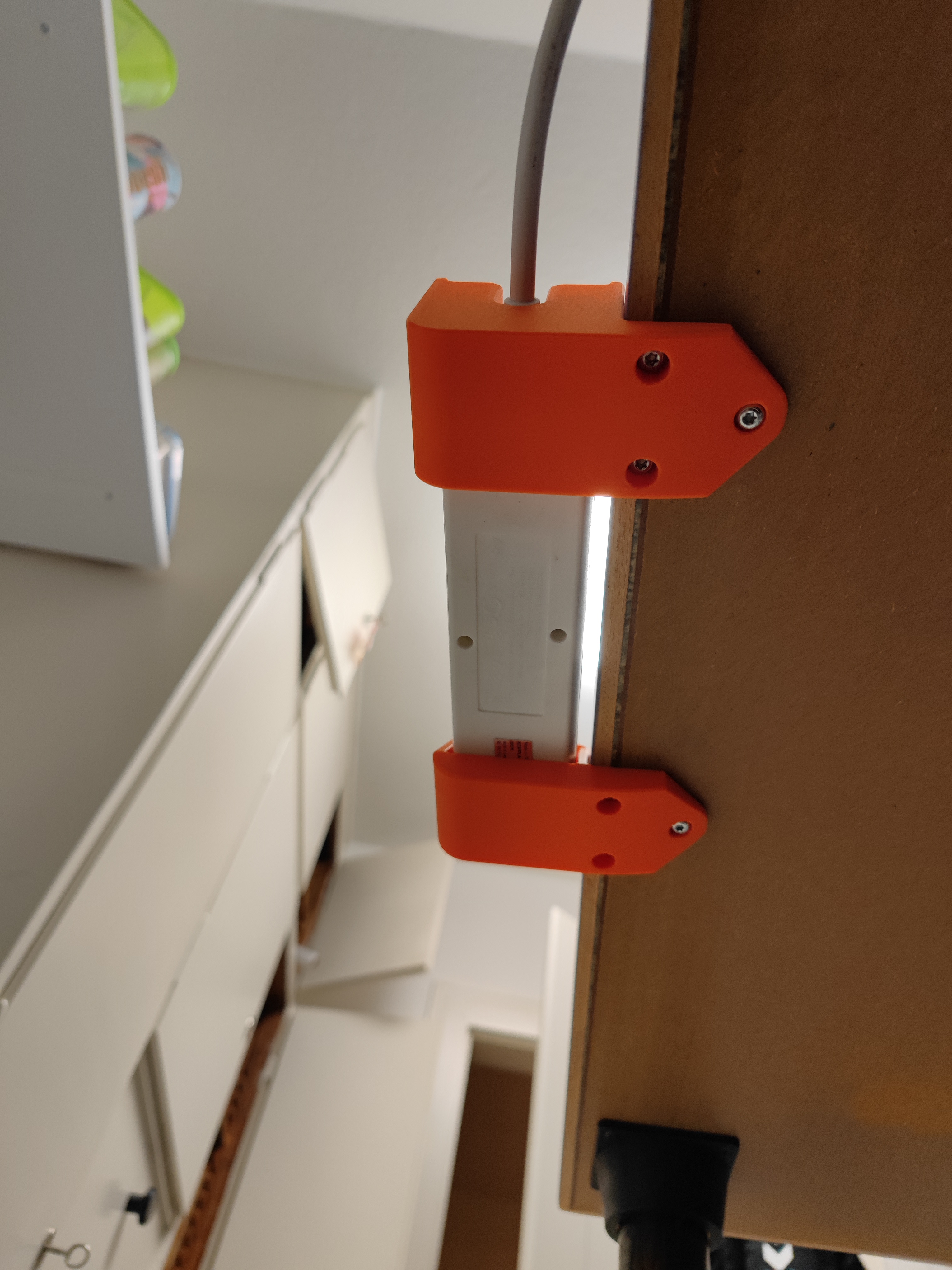 Miniatura 3 do modelo 3D IKEA Koppla Mount brackets for Table Back