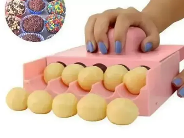Brazilian brigadeiro cake baller