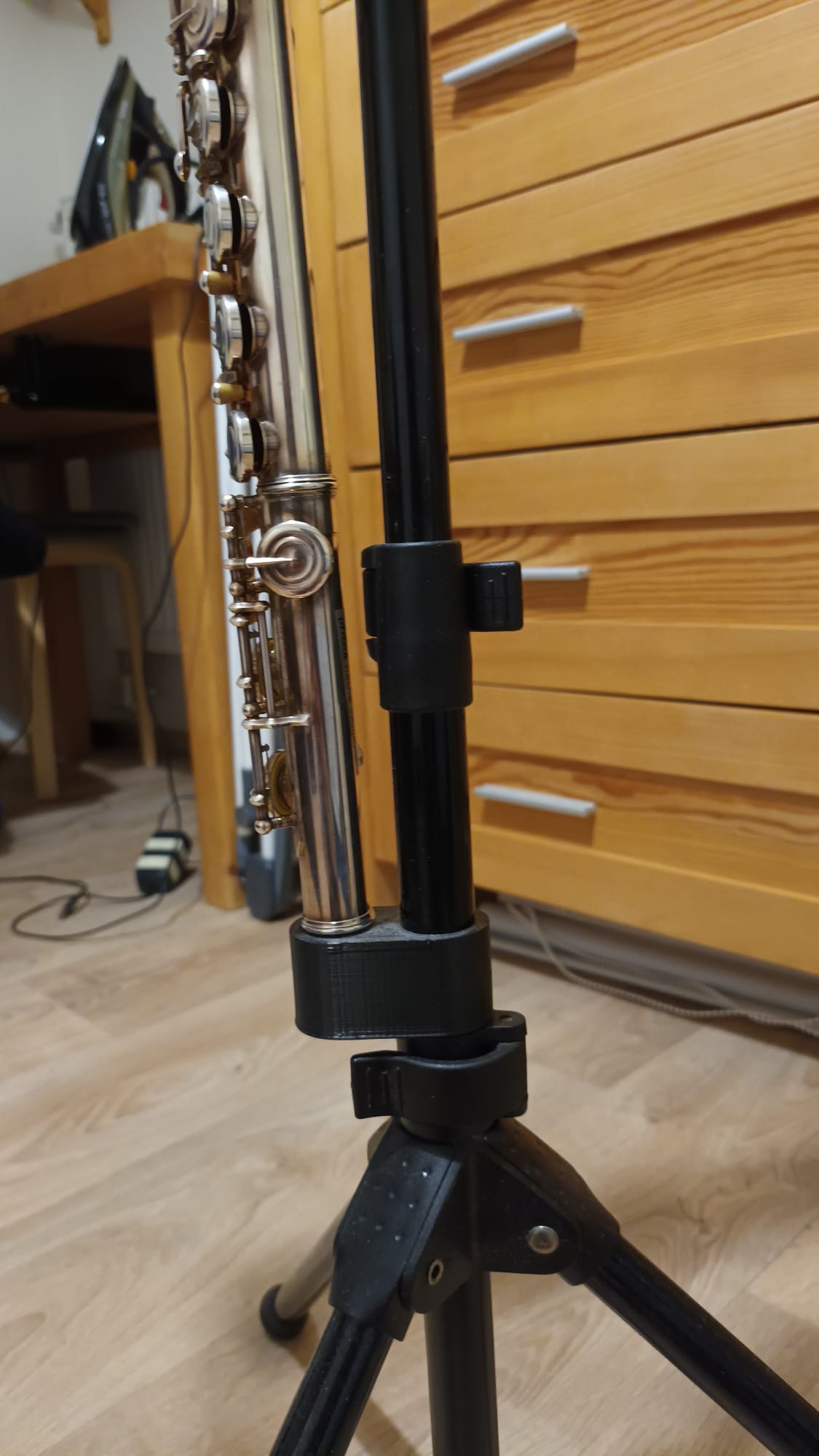 Flute holder