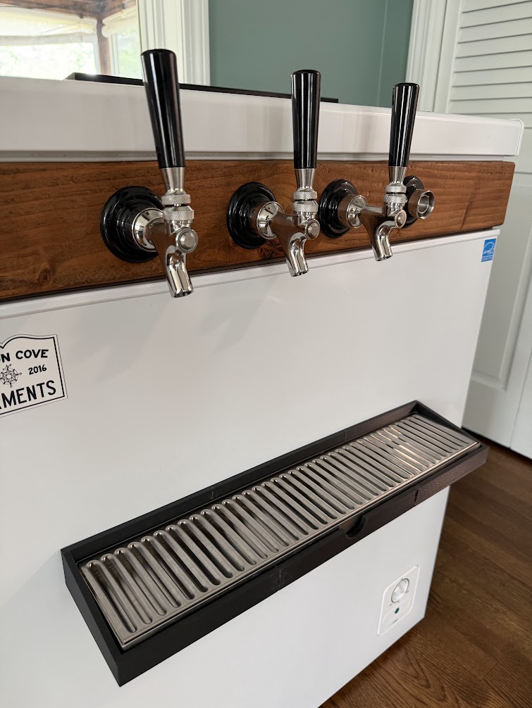 Magnetic Drip Tray Holder for Keezer/Kegerator V2