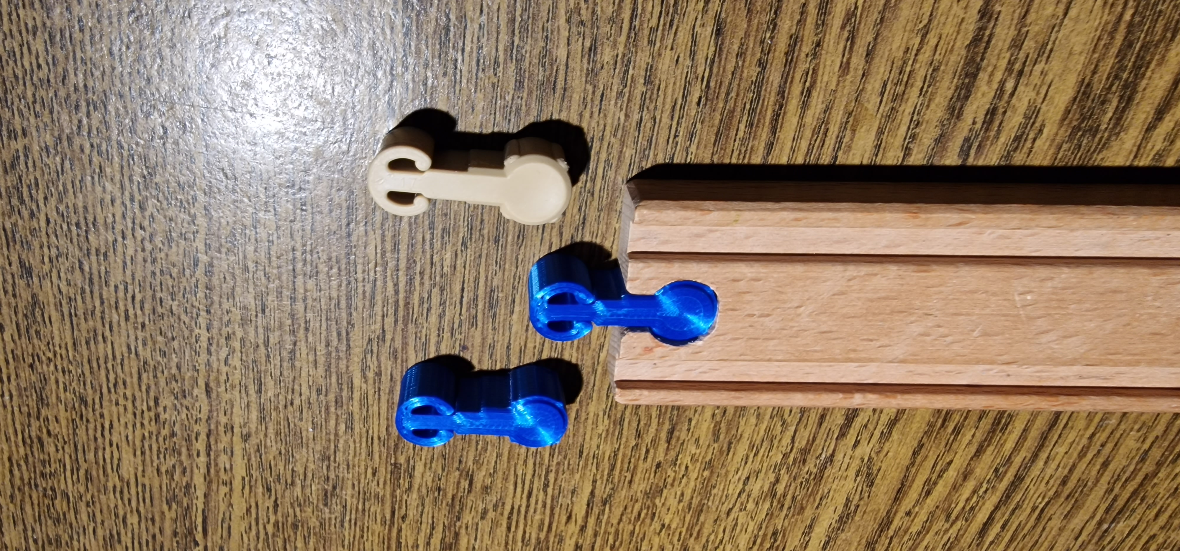 IKEA LILLABO -  wood tracks with connector