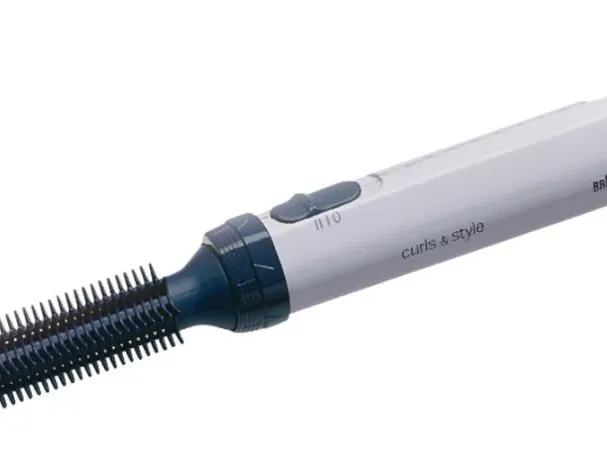 TIP of BRAUN SATIN HAIR 1