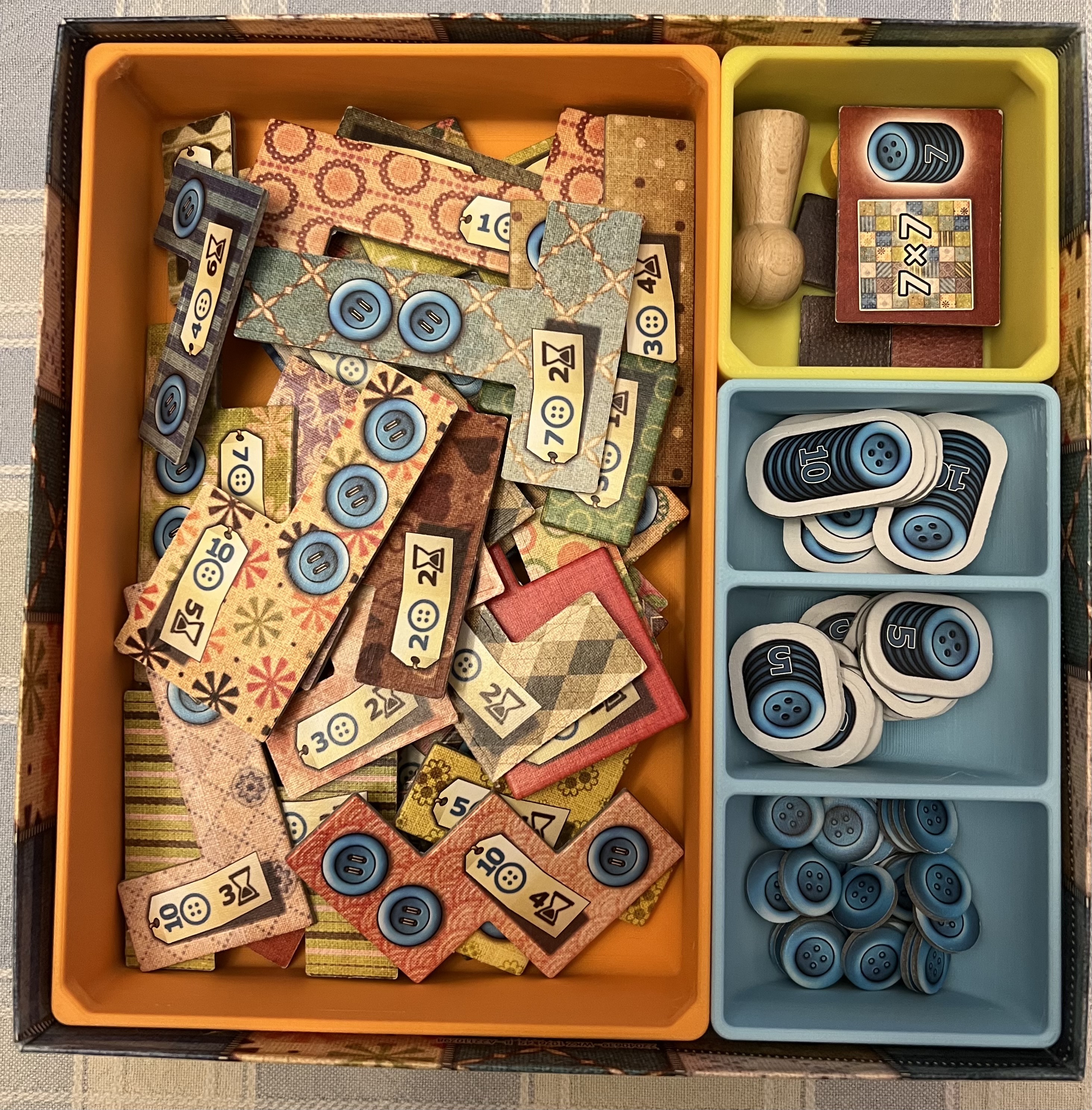 Miniatura 2 do modelo 3D Patchwork Game Organizer