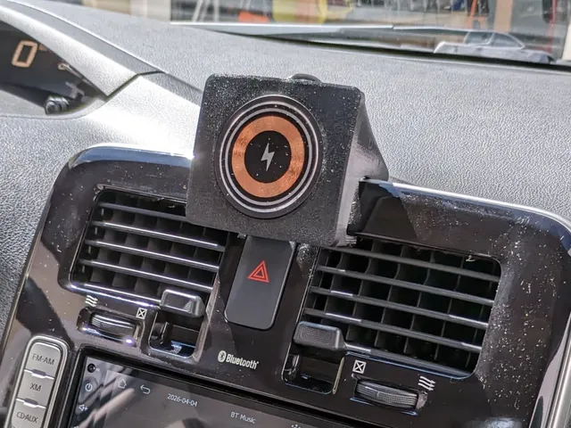 Nissan LEAF gen1/ZE0 Magsafe Mount