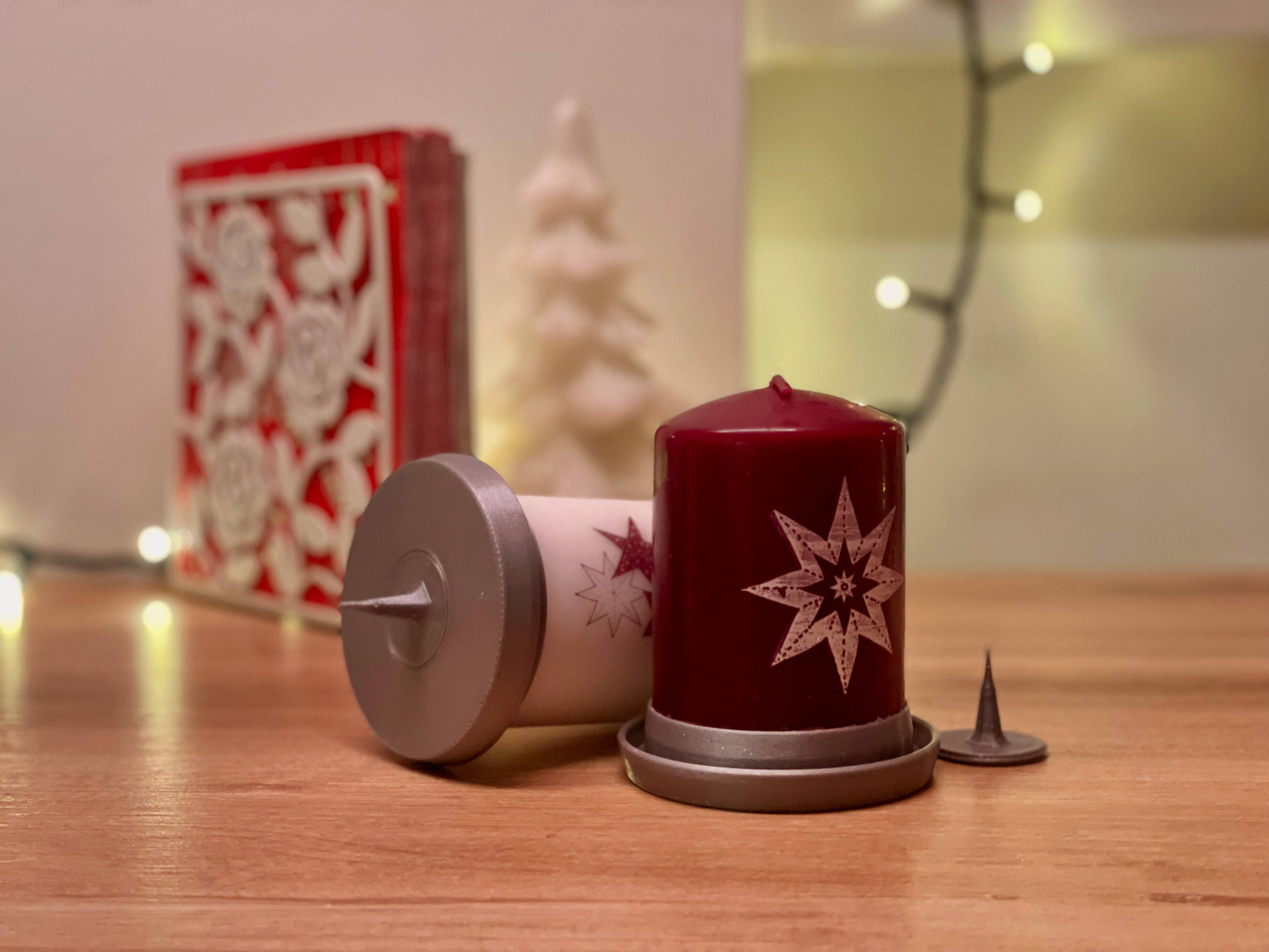 Advent candle holder with removable spike