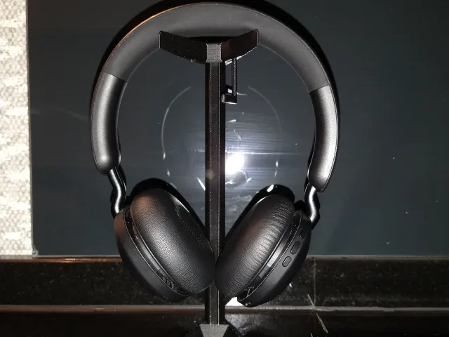 headphone holder