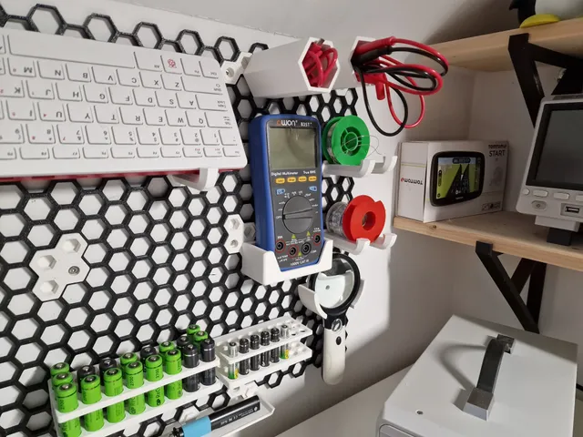 Honeycomb storage wall accessories: magnifier, cablebox, OWON B35T holder