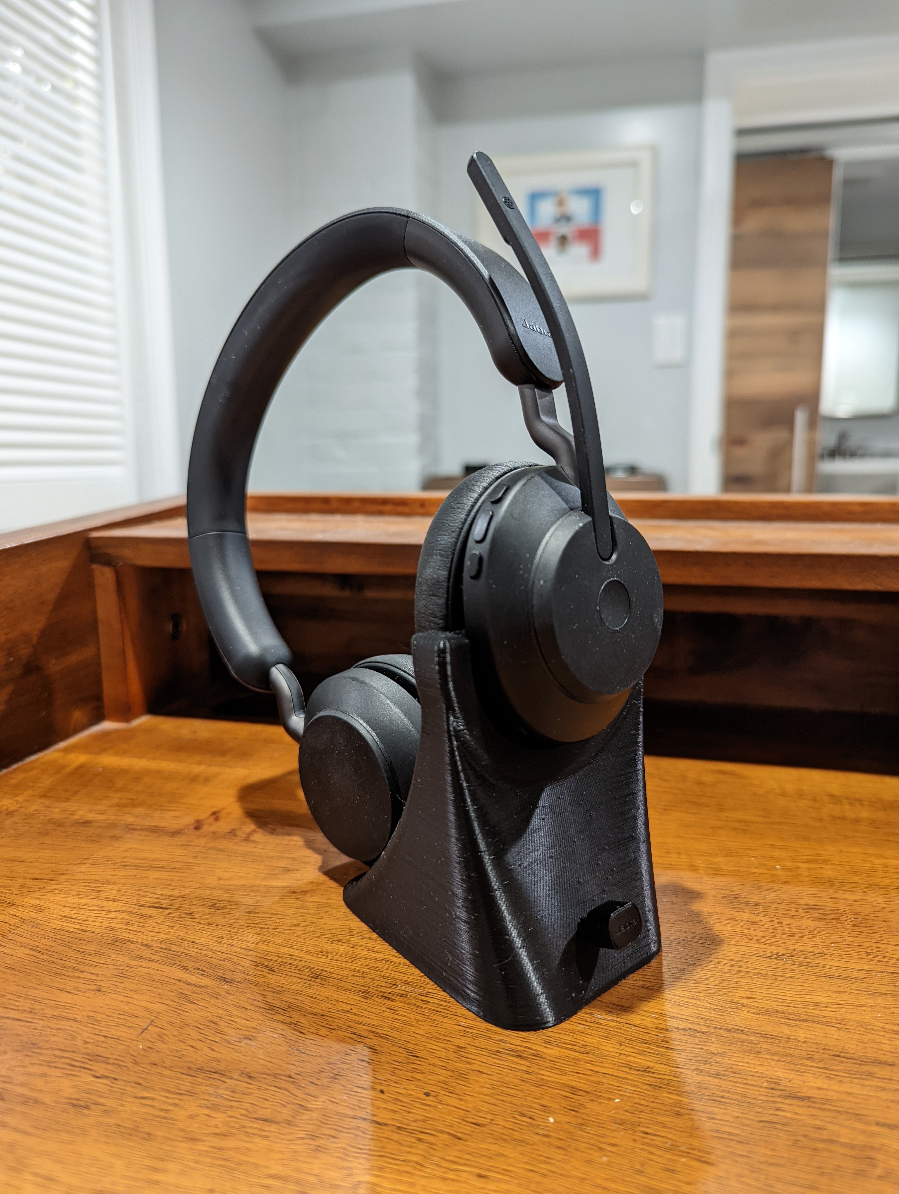 Jabra Evolve2 Heaphone Holder w/USB C Slot