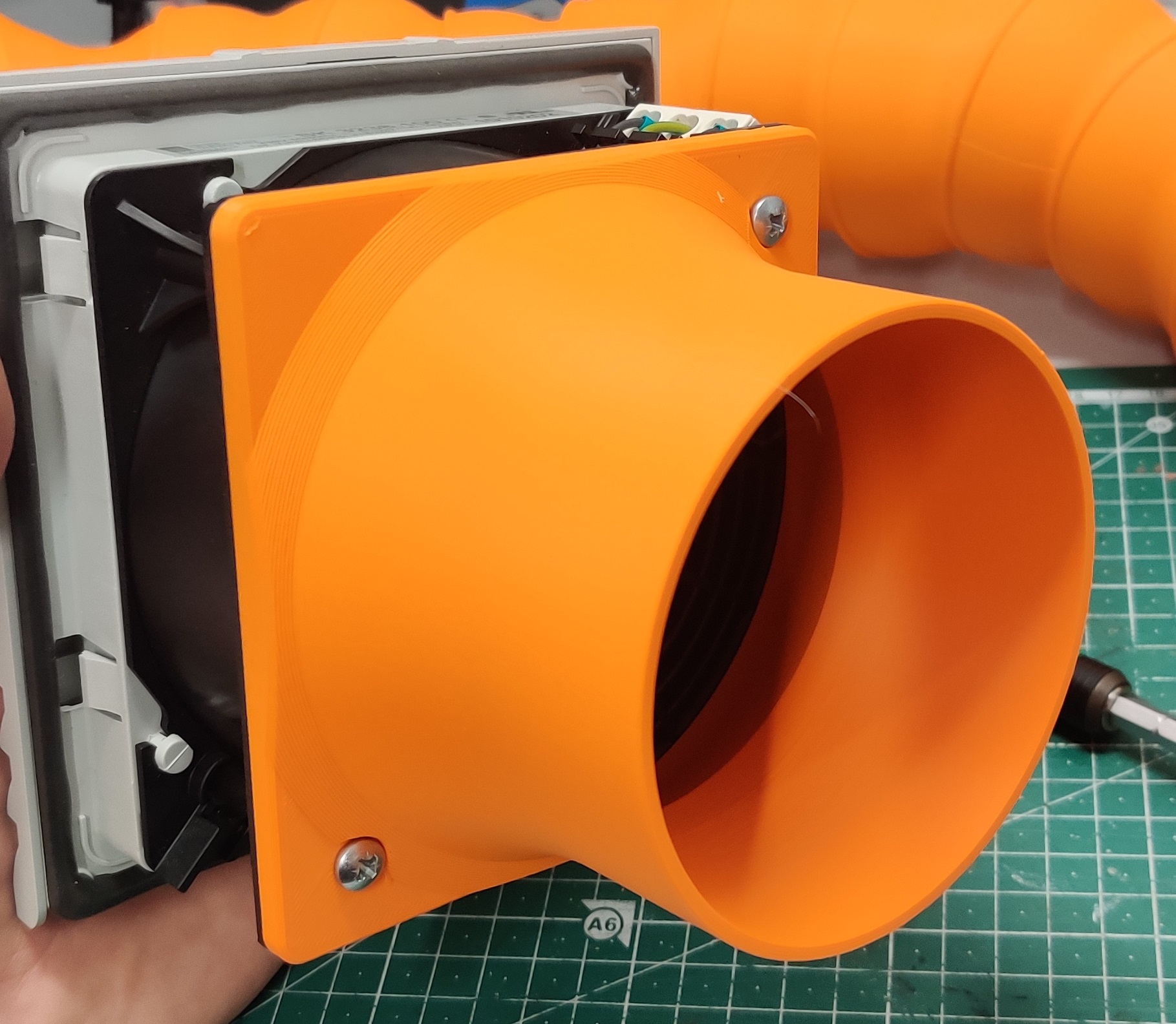 Solder Fume Extractor Fan by Kampflafer Download free STL model