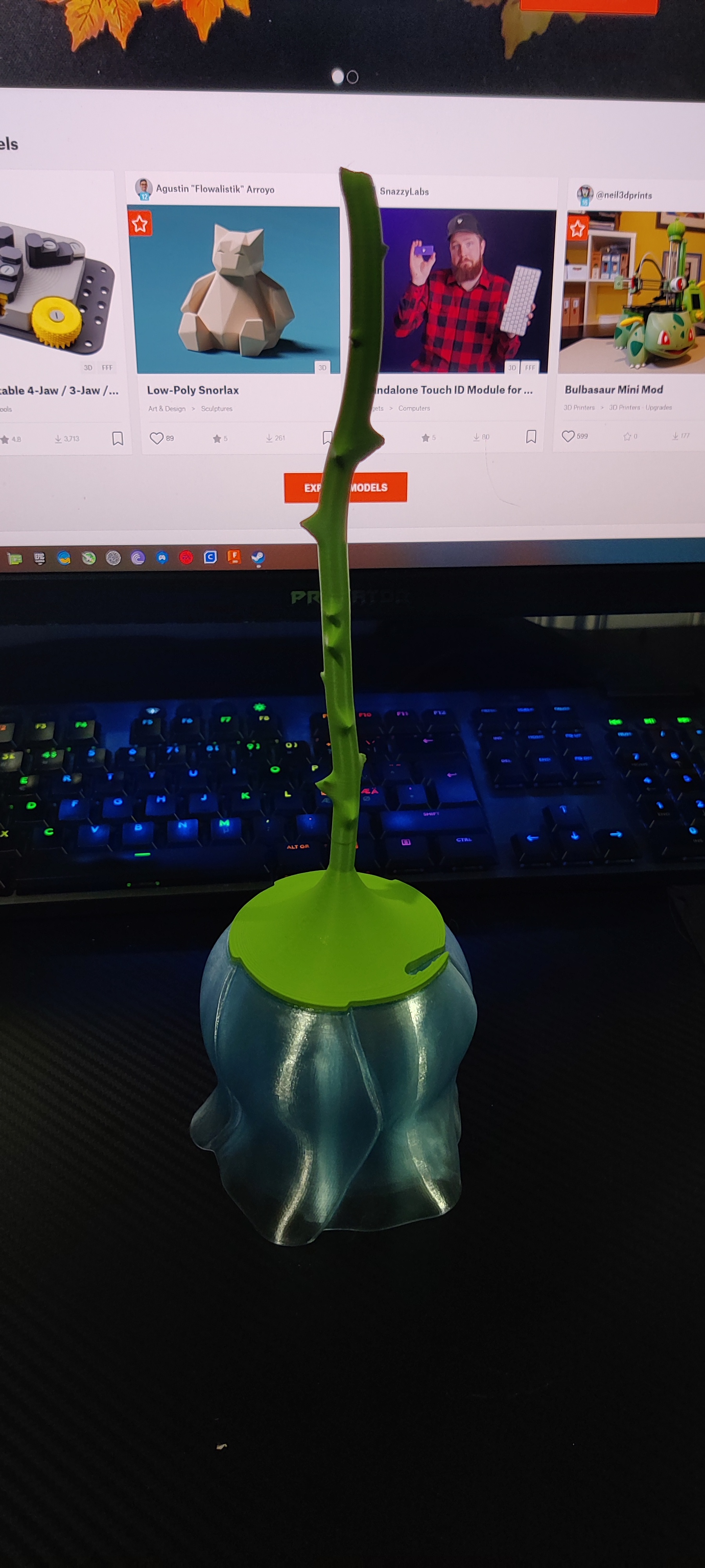 Stem for full size spiral vase rose 3D model thumbnail
