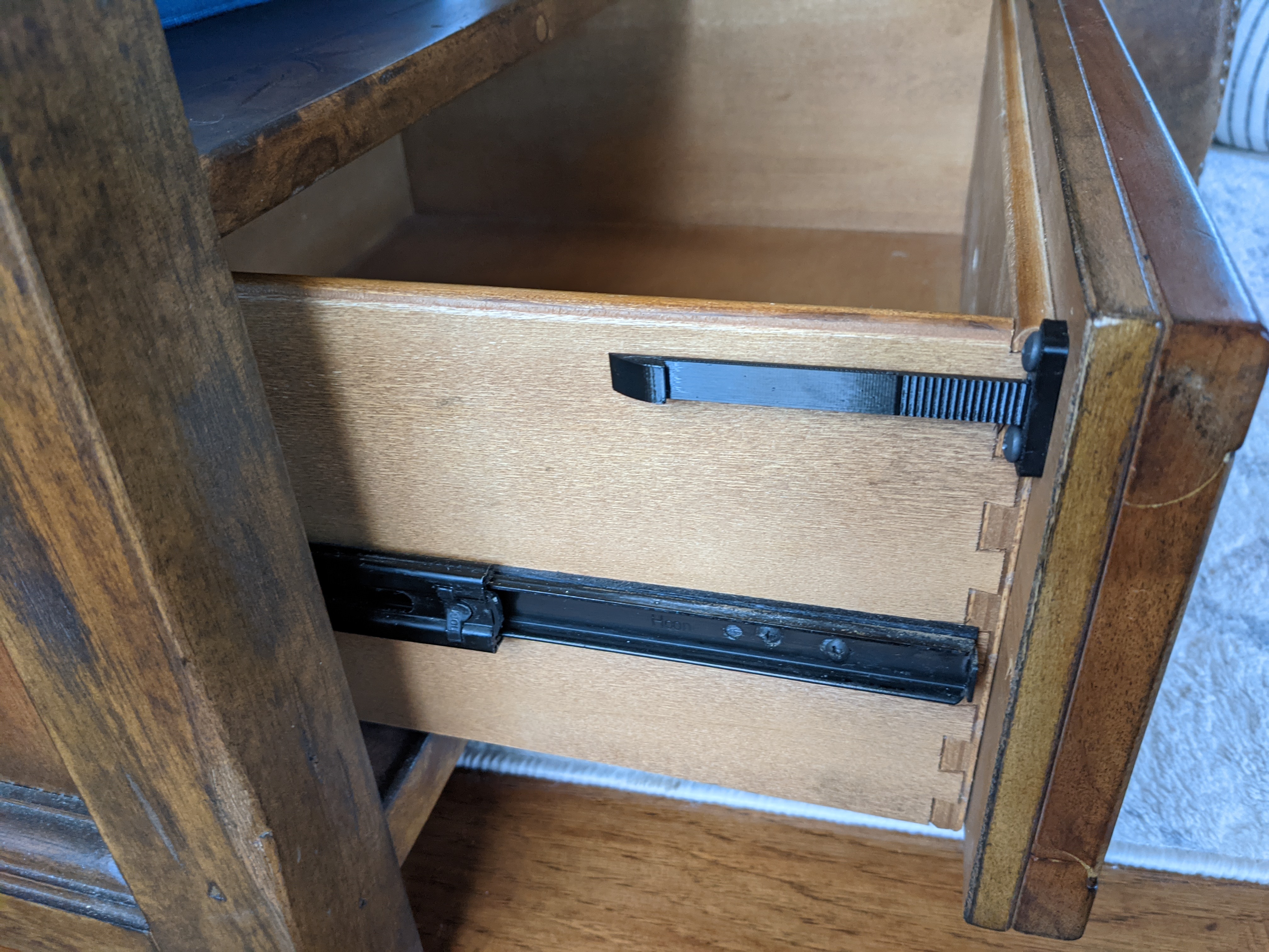 Child Safety Drawer Latch - Low Profile Side Mounted (Revised)
