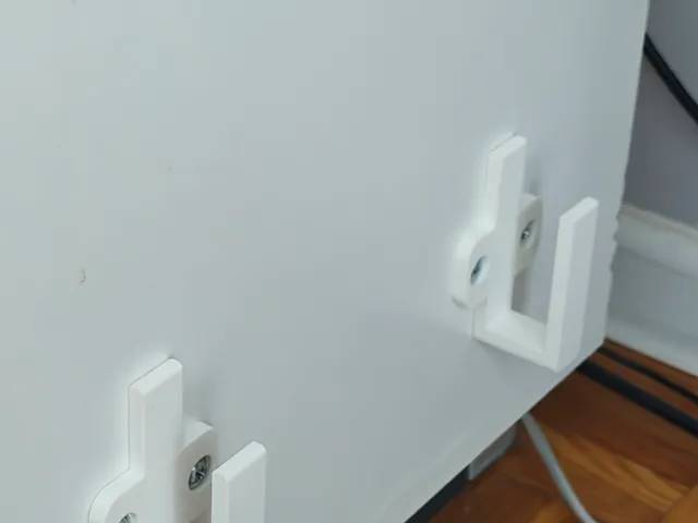 Laptop holder (Dell Latitude)