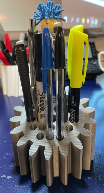 Gear Pencil Pen Holder