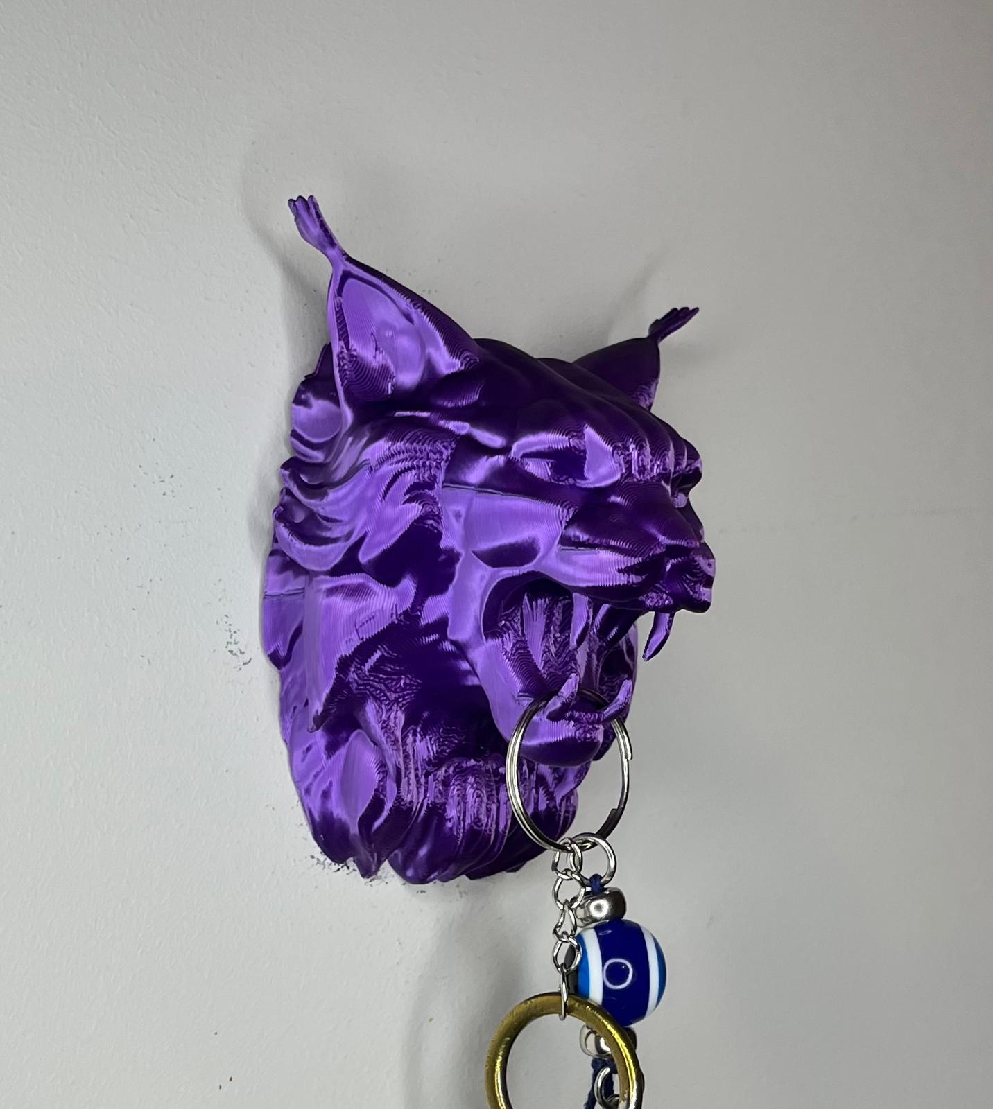 Wall mounted Maine coon cat decoration or Key chain holder — miniatura 2