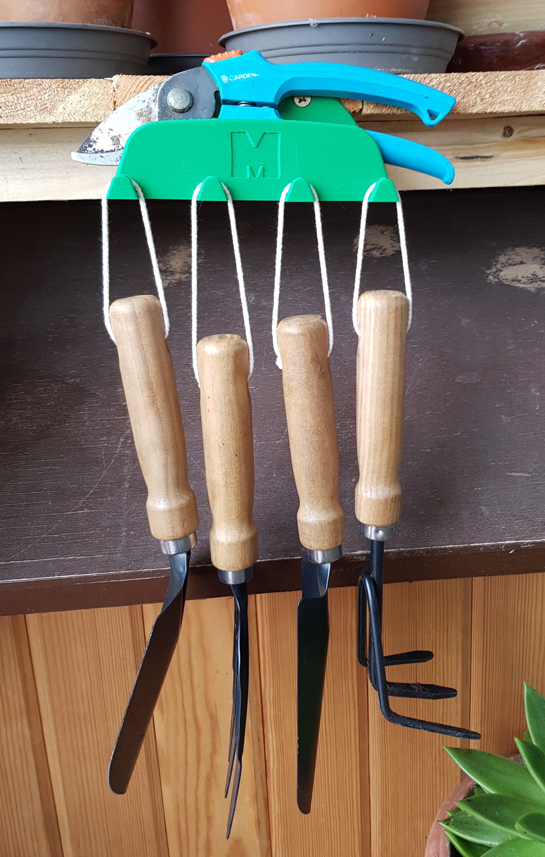 Support outils de jardinage