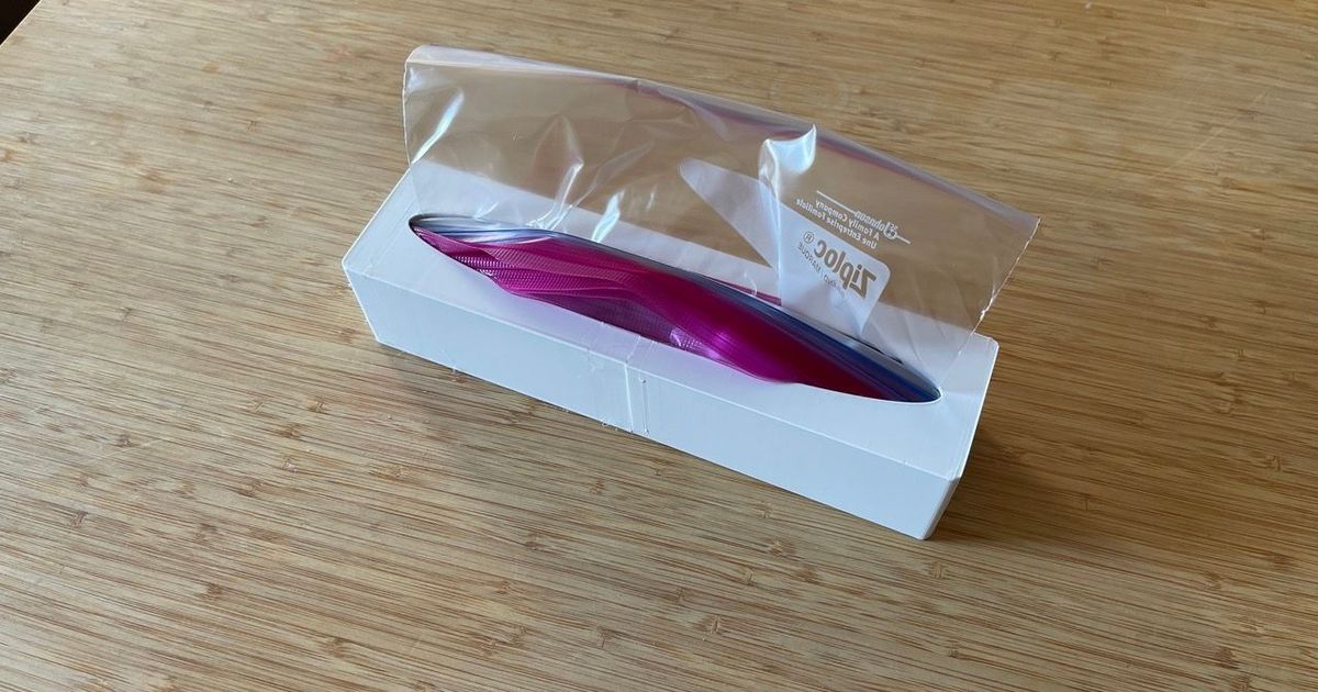 Freezer Bag Dispenser (Quart and Gallon Sized) by Alex Krush Download free STL model