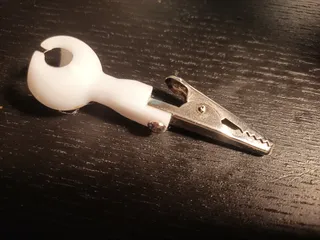 alligator clip receptacle, 4.5mm with screew.