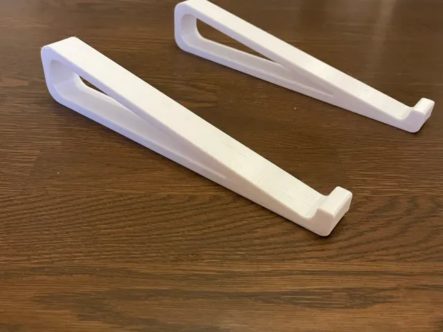 Low profile laptop stand/riser. 3 different sizes