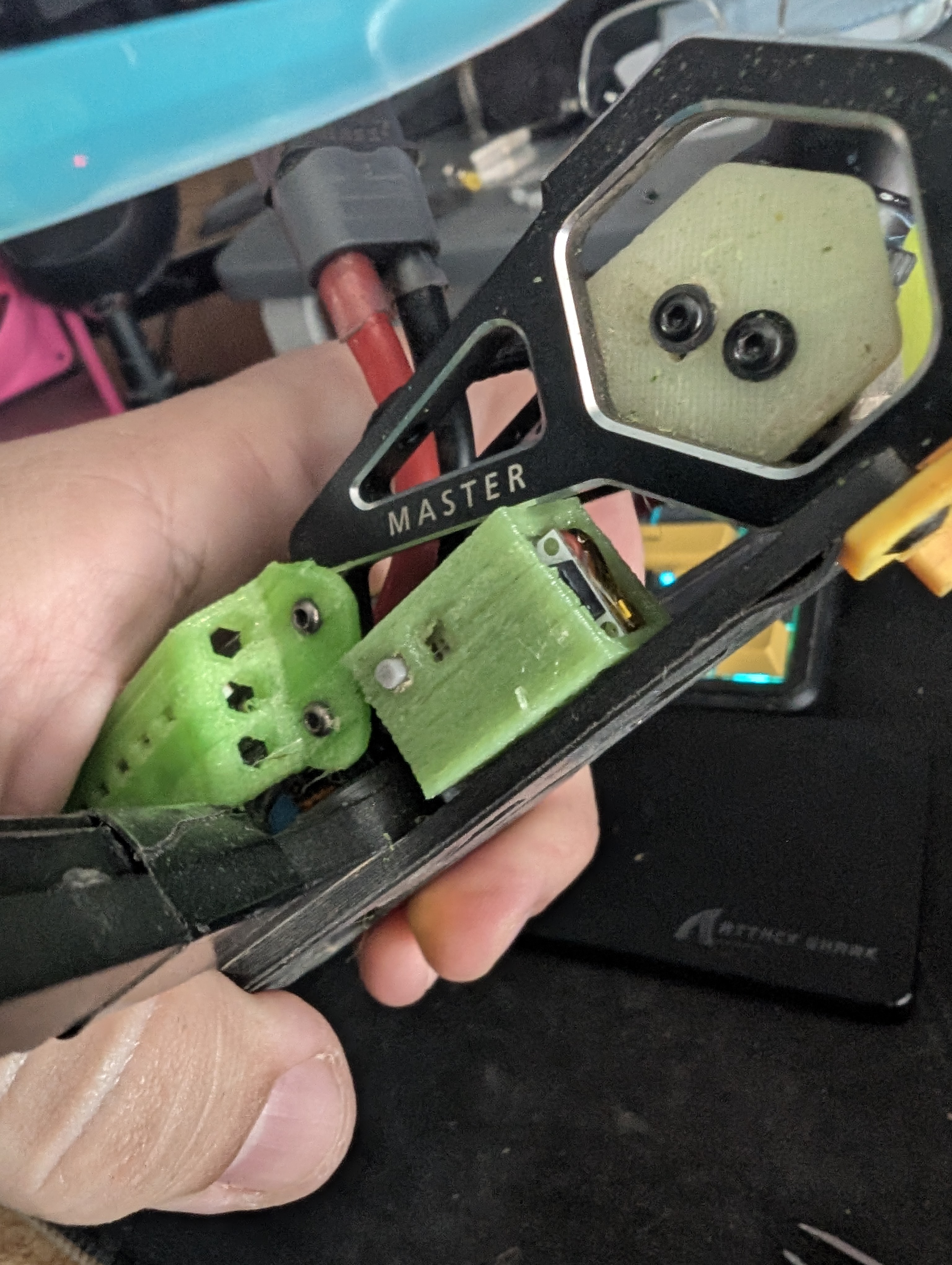 Speedybee Master v2 Capacitor and beeper holder