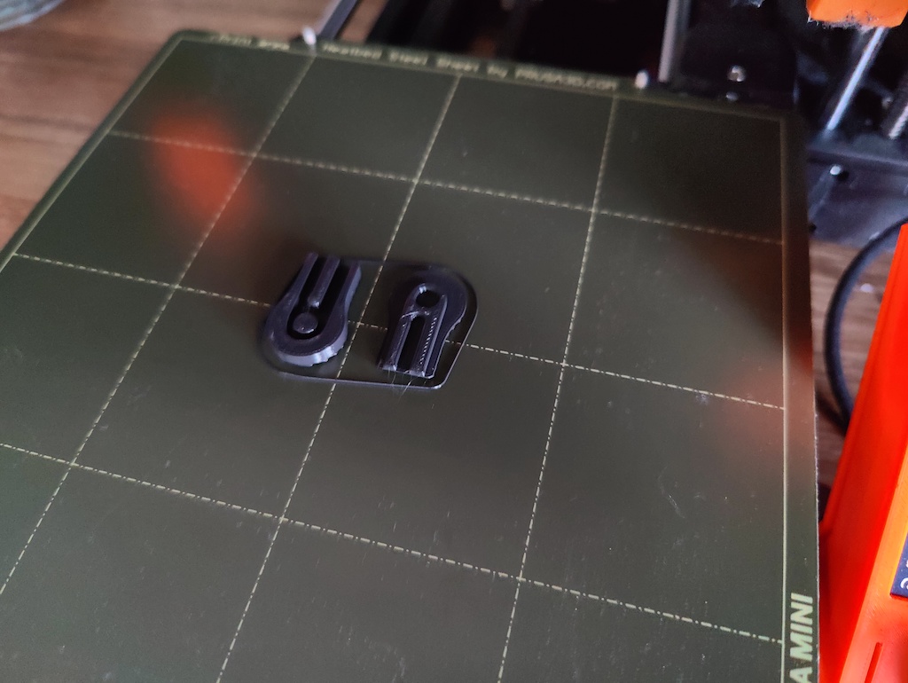 Zipper pull with paperclip — thumbnail 2