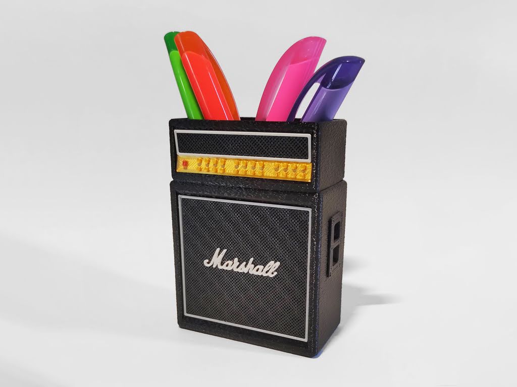 Guitar Amplifier Organizer (vase mode!)