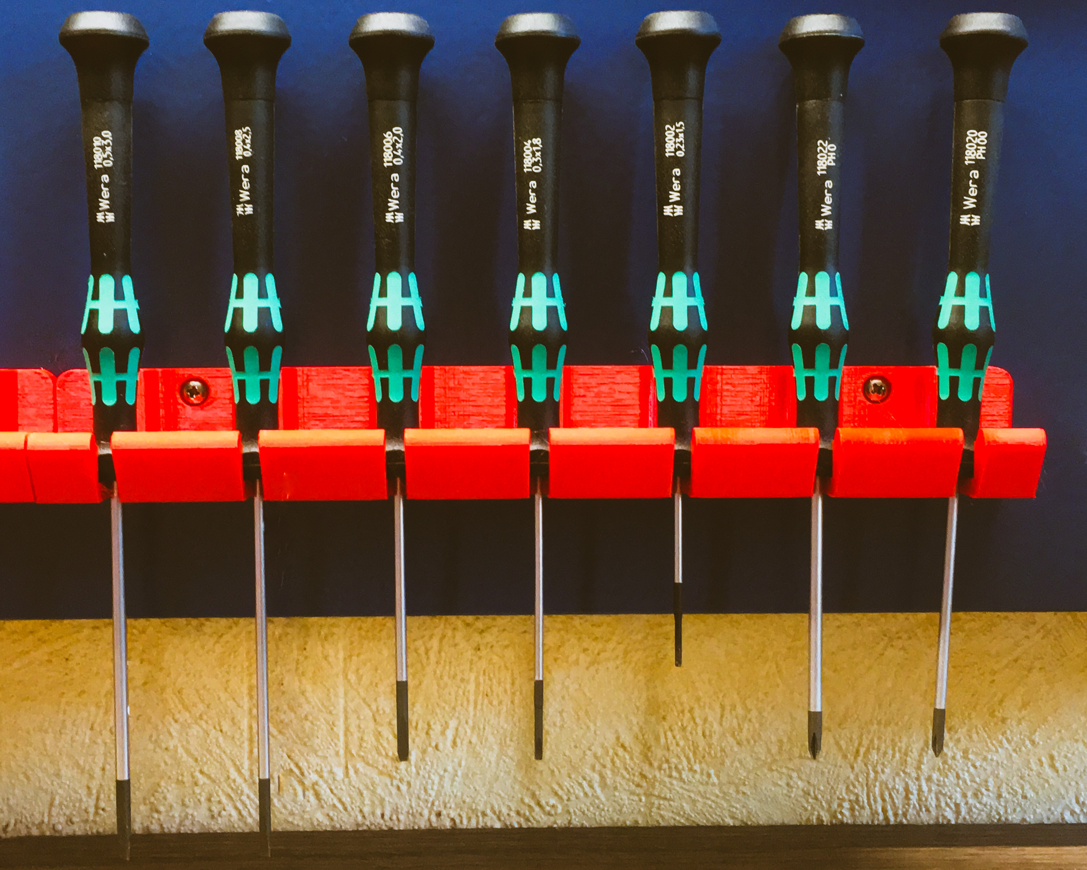 Miniatura 3 do modelo 3D WERA electronics screwdriver holder