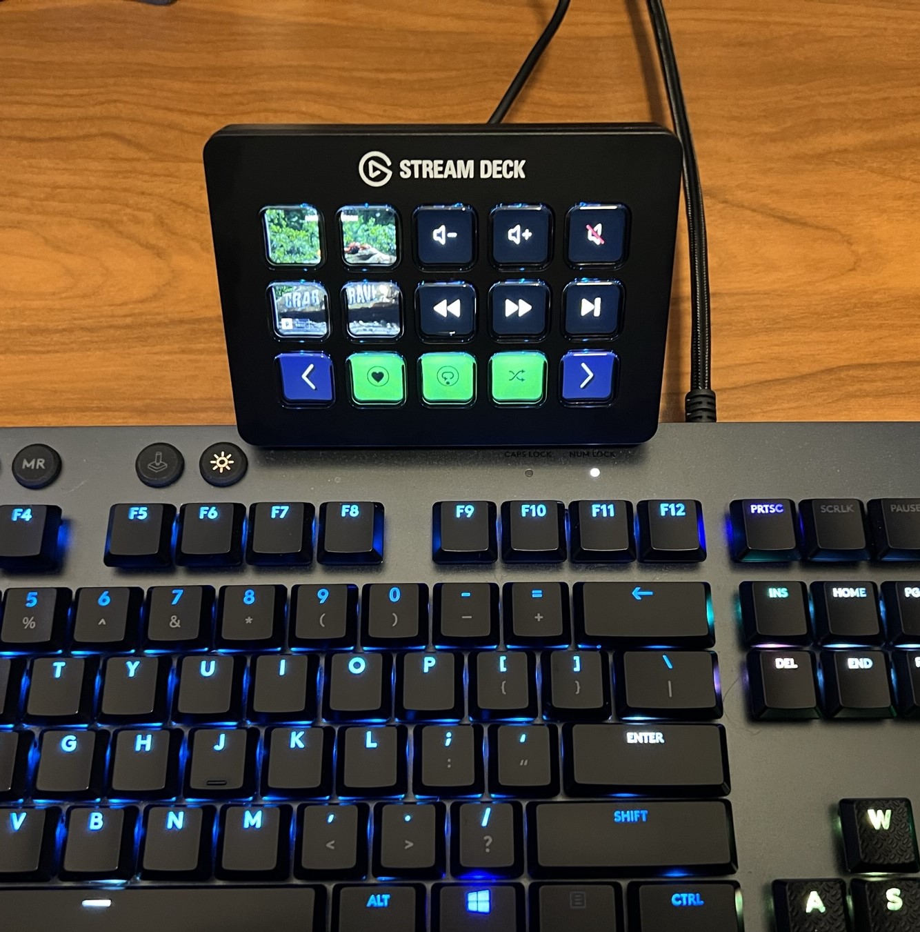 Miniatura 3 do modelo 3D Stream Deck Mk.2 Angled Riser/Stand