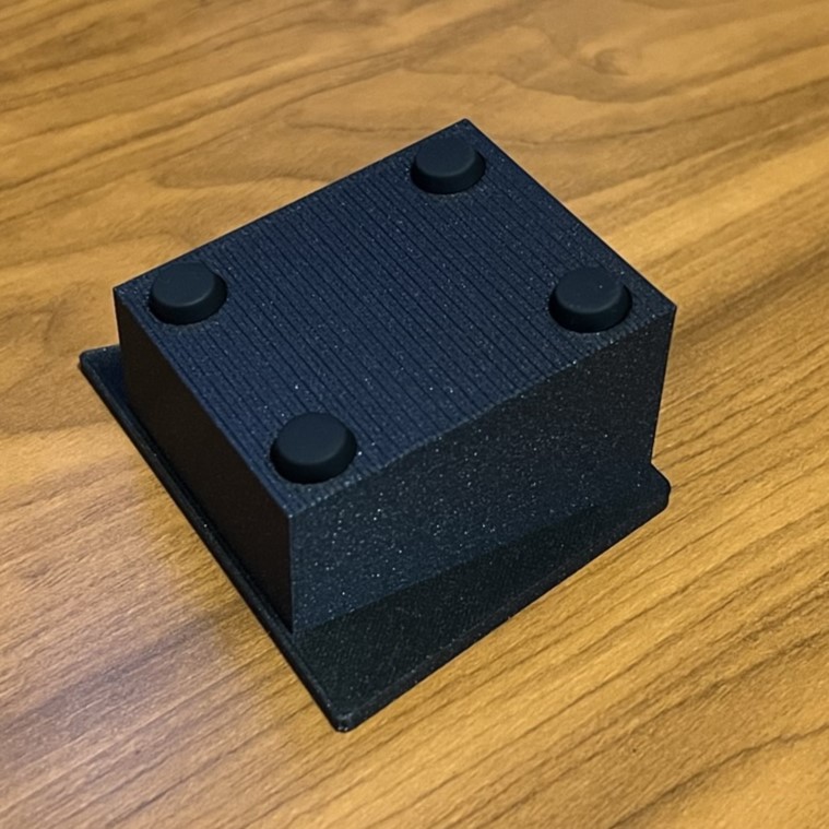 Miniatura 6 do modelo 3D Stream Deck Mk.2 Angled Riser/Stand
