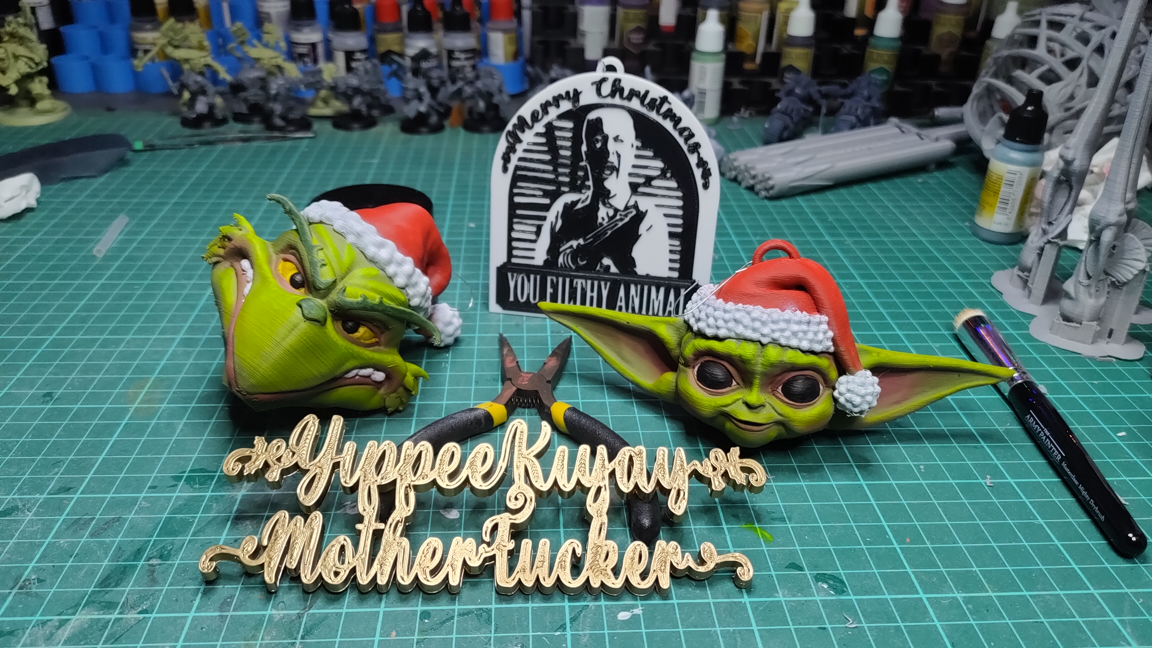 Christmas Tree Decoration Baby Yoda Ball Tree, Filthy Animal, Grinch, Yippee Ki Yay