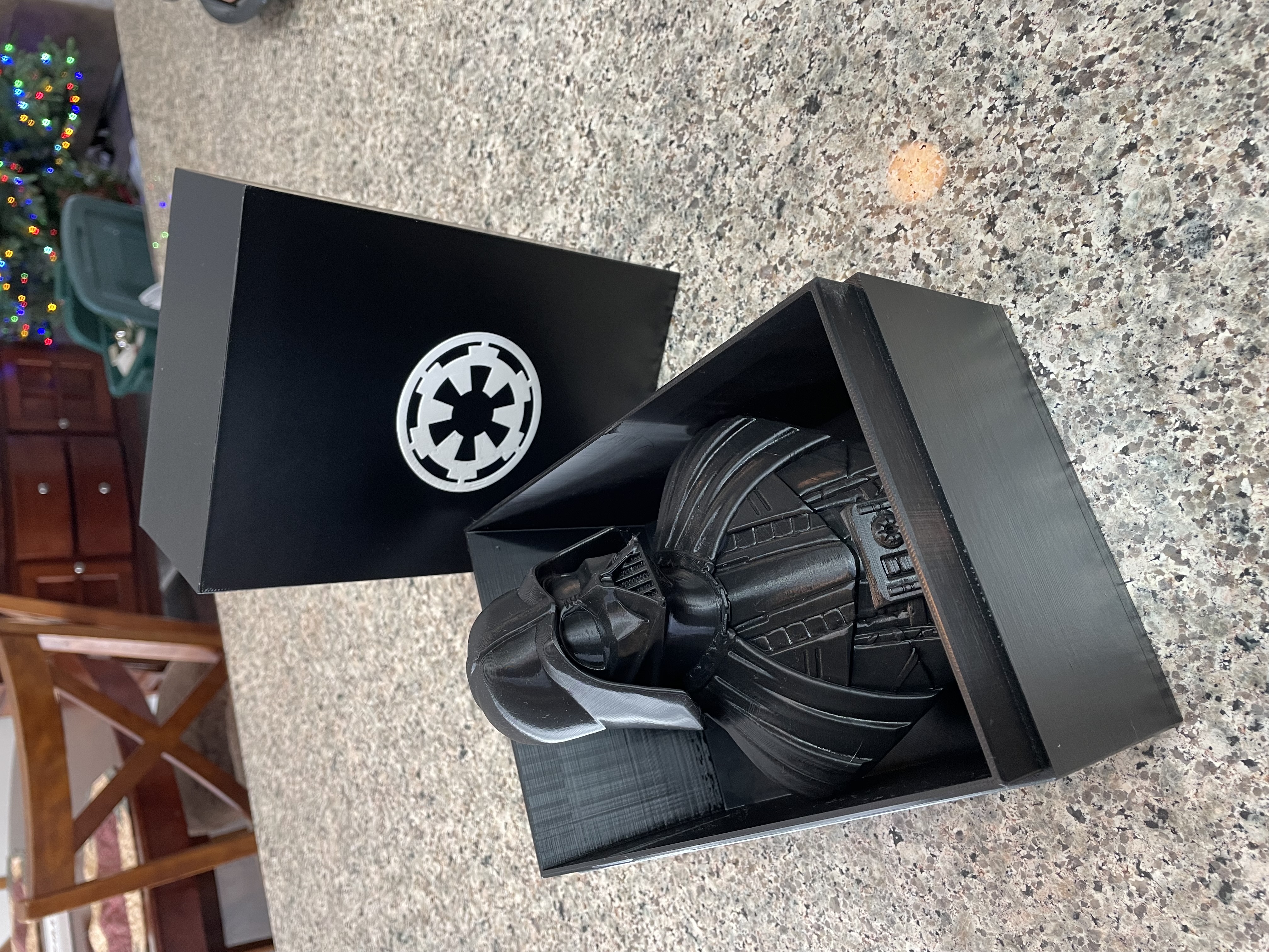 Gift Box for EASTMAN's Darth_Vader_Bust