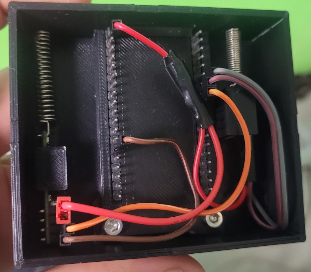Miniatura 5 do modelo 3D ESP32 v4 433 case