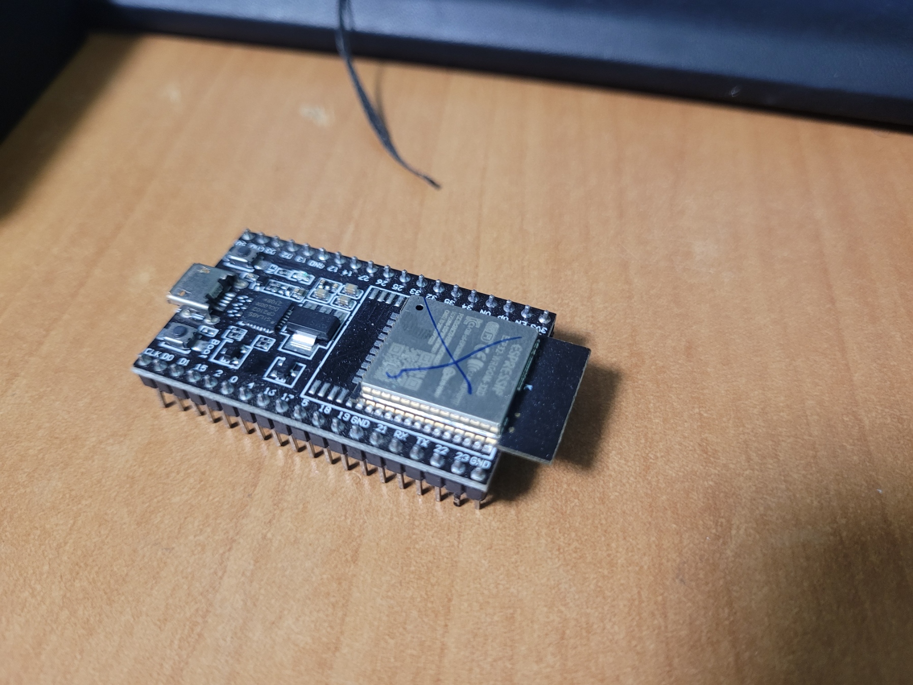 Miniatura 3 do modelo 3D ESP32 v4 433 case