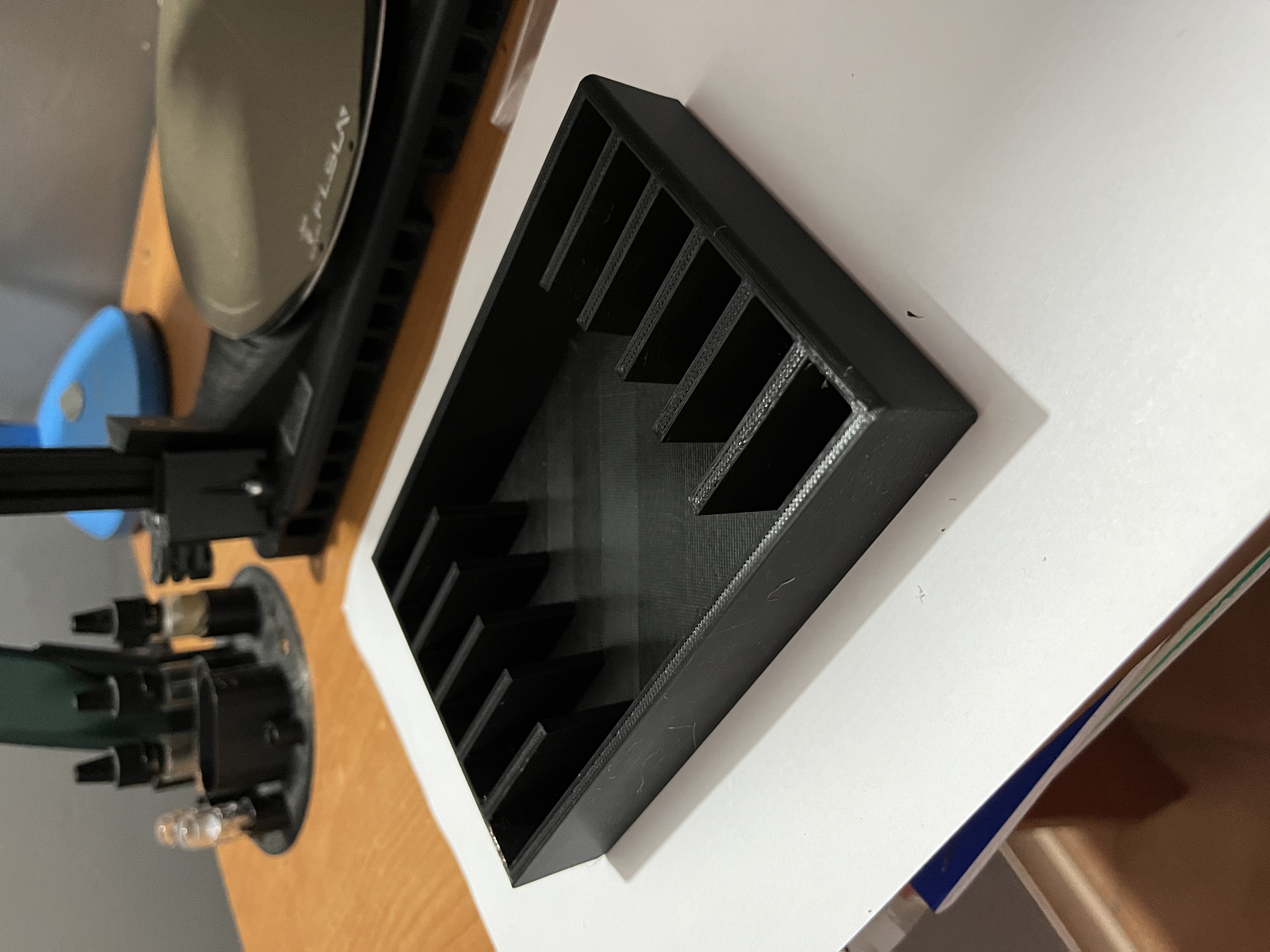 CD stand 6 slot