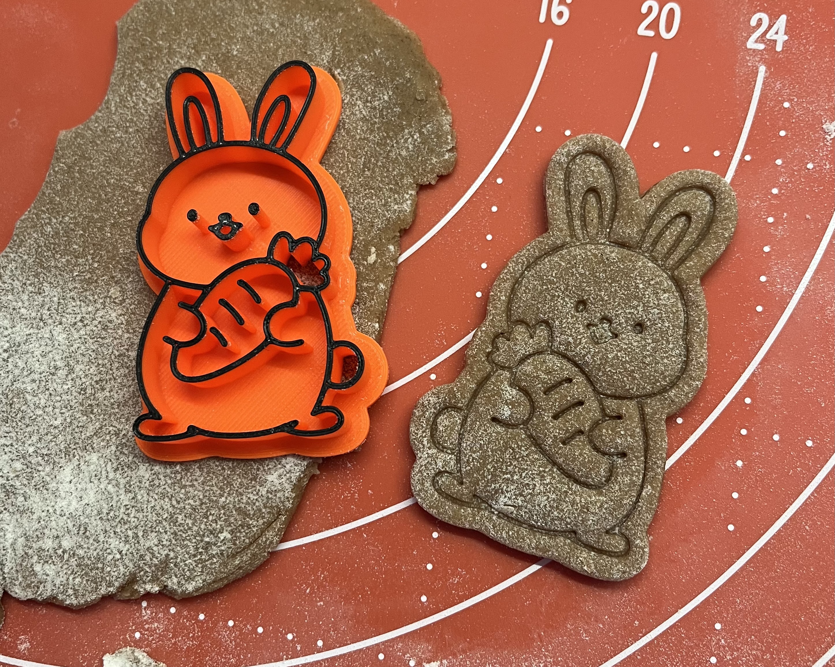 Bunny with carrot cookie cutter