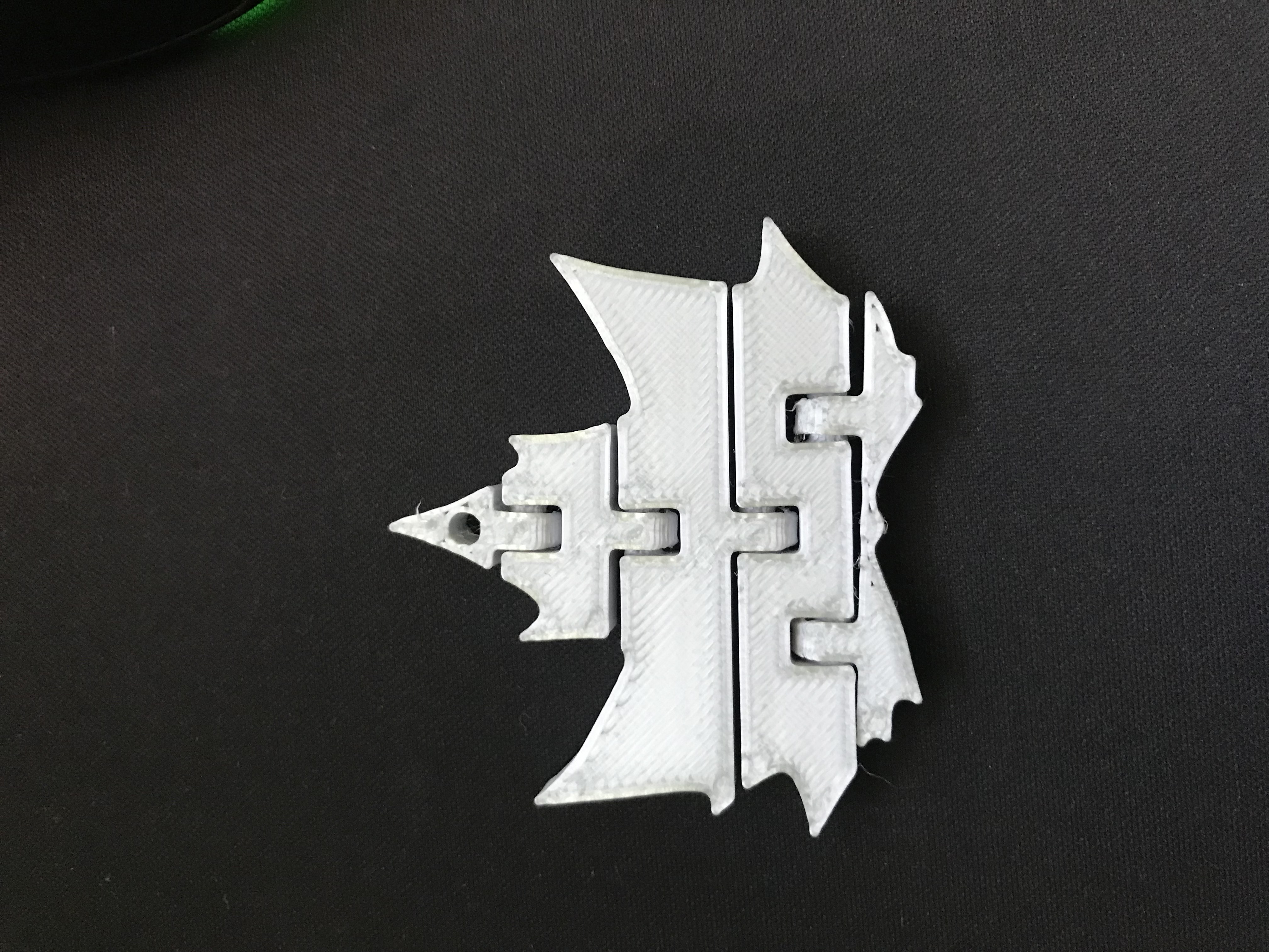 Articulated/flexi Maple Leaf