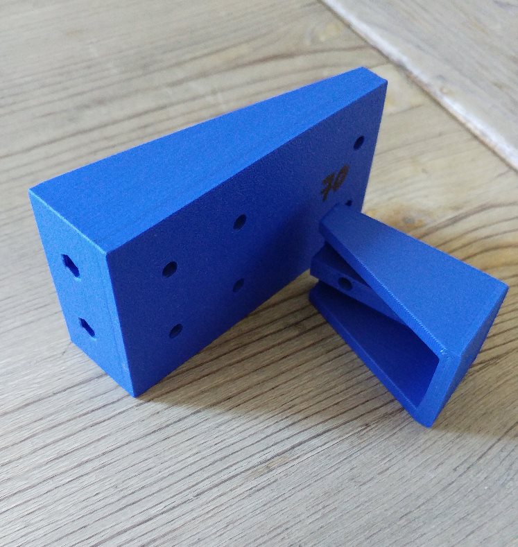 Drilling jigs for 2020 and 2040 extrusions
