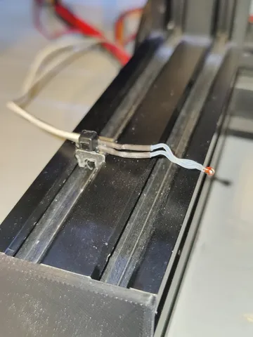 Thermistor mount for 2020 extruision