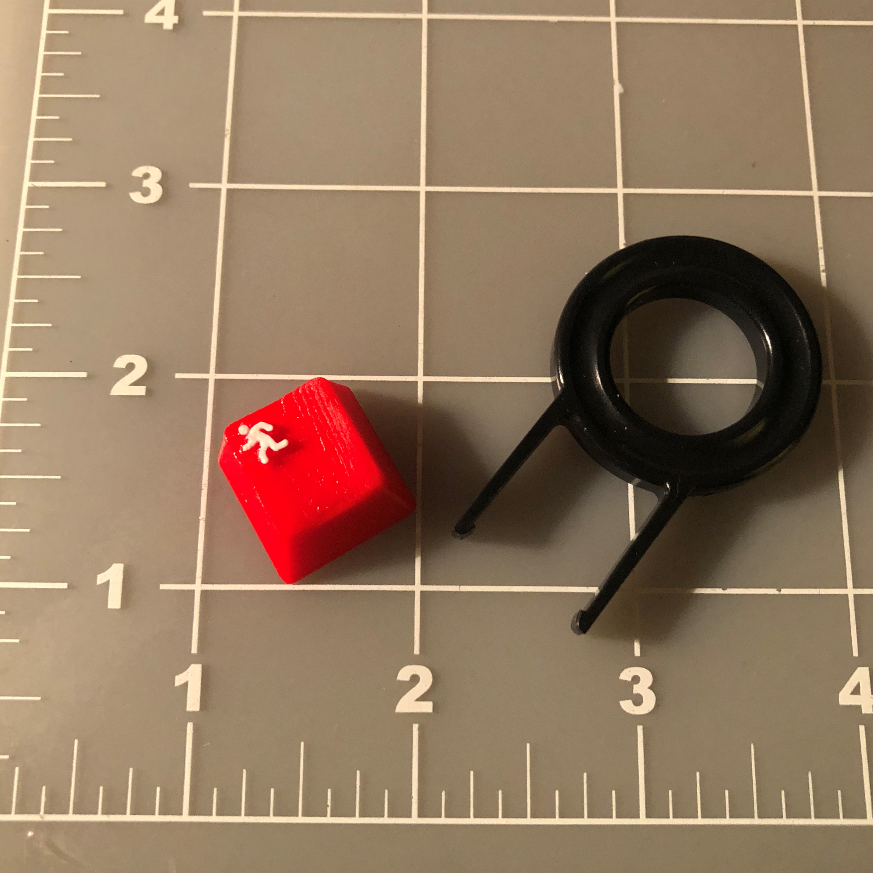 Miniatura 2 do modelo 3D ESCAPE keycap for Cherry MX type switches