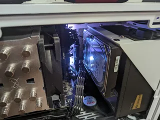 NR200P PSU/HDD mount