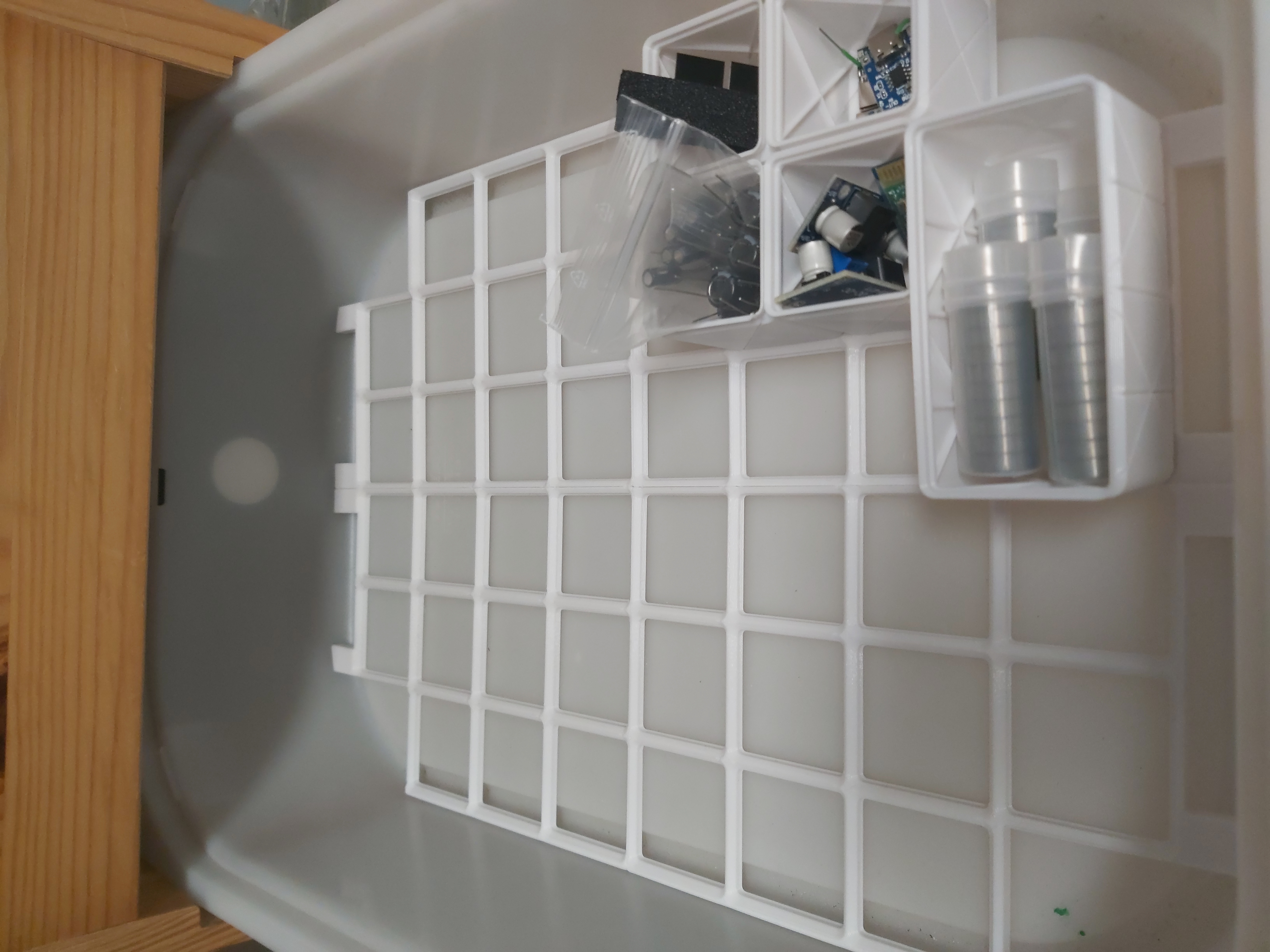 Gridfinity insert for IKEA Trofast (simplified)