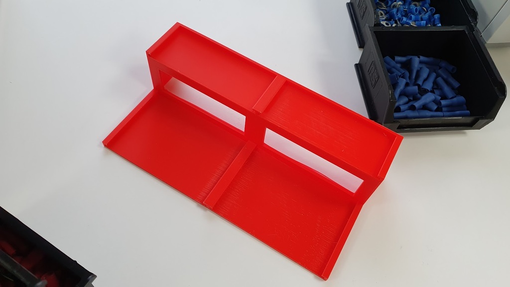 Part Bin Shelf by Tom Maguire Download free STL model