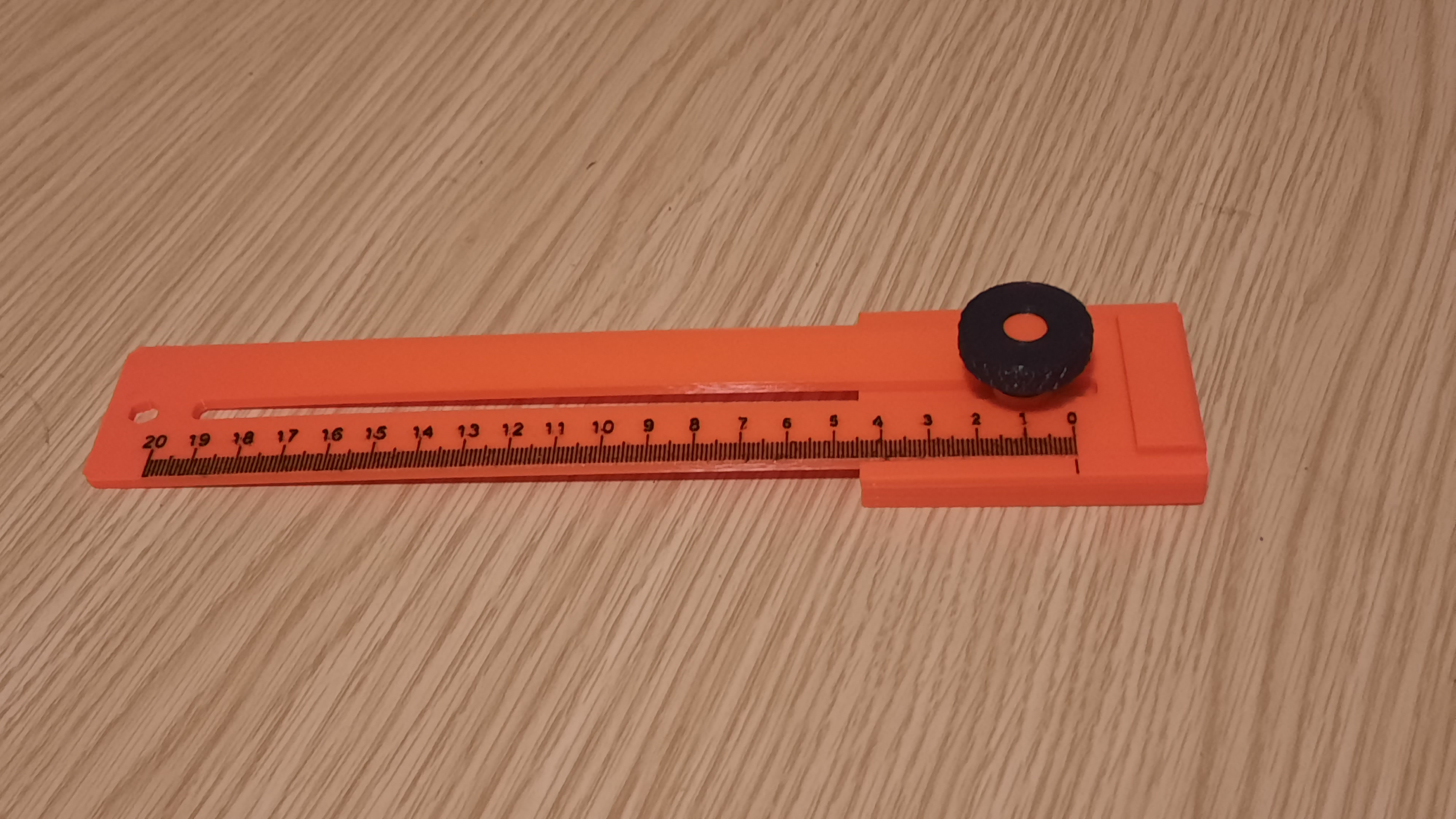 Marking ruler for marking distances from edges by Thommyfix Download