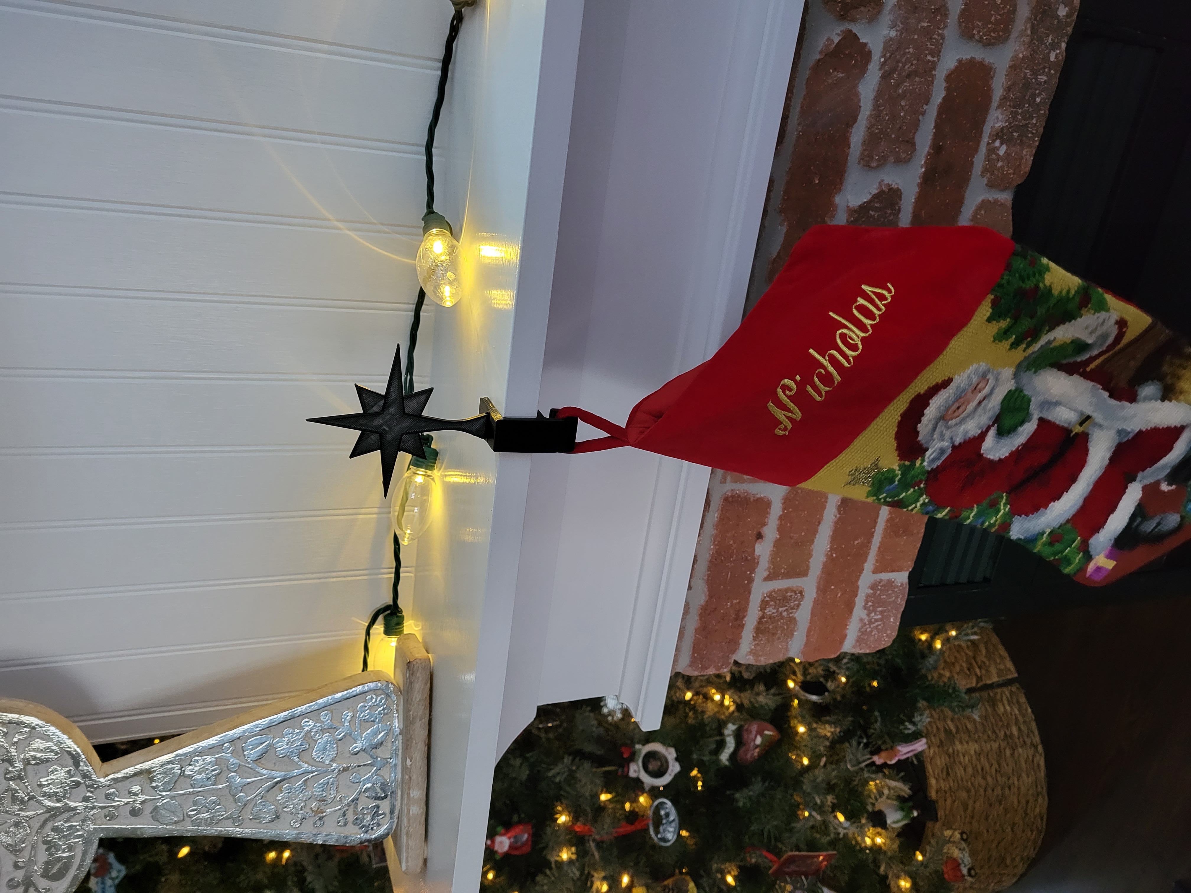 Miniatura 3 do modelo 3D Decorative stocking hooks