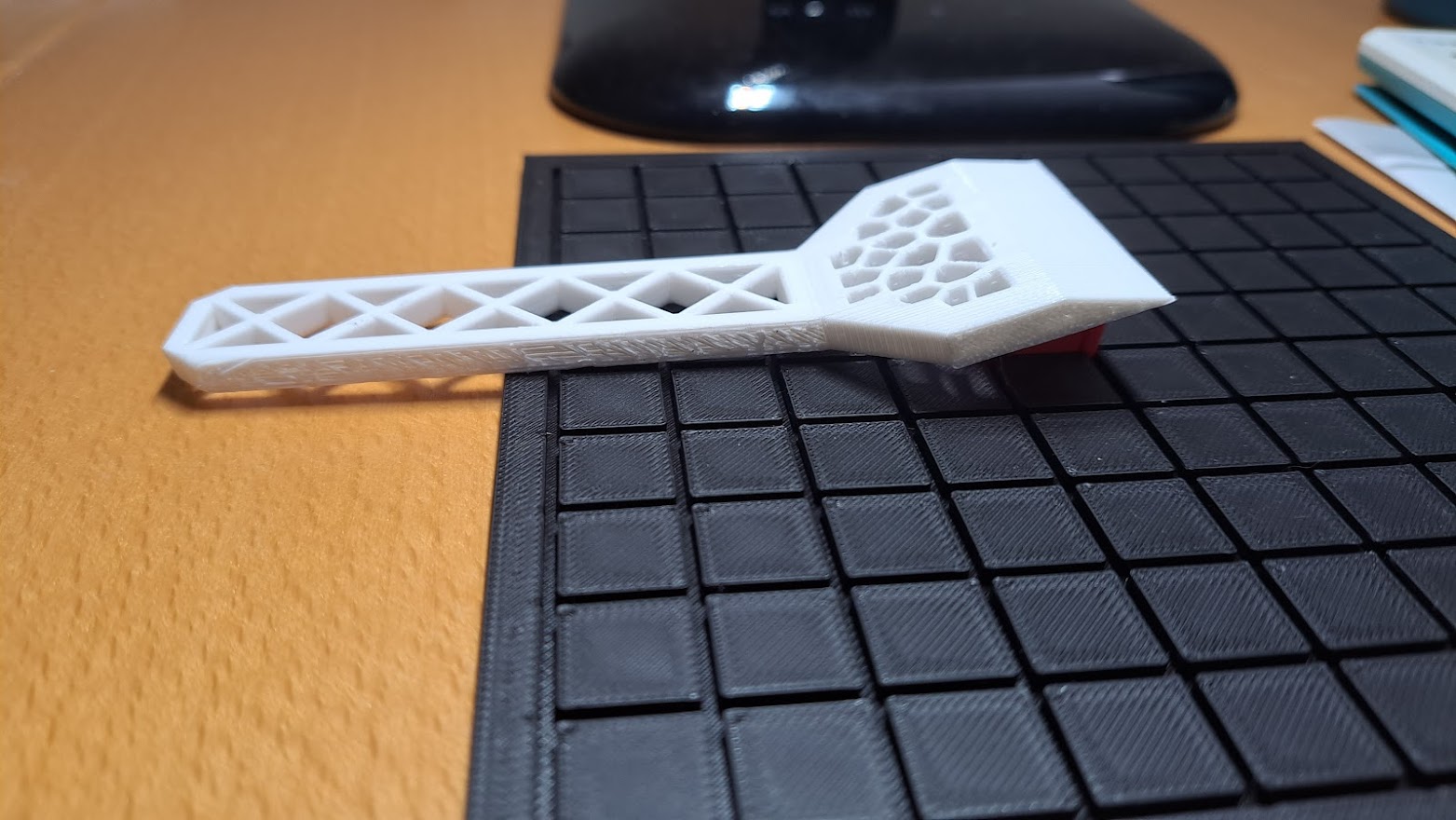Miniatura 4 do modelo 3D Angled Scrapper