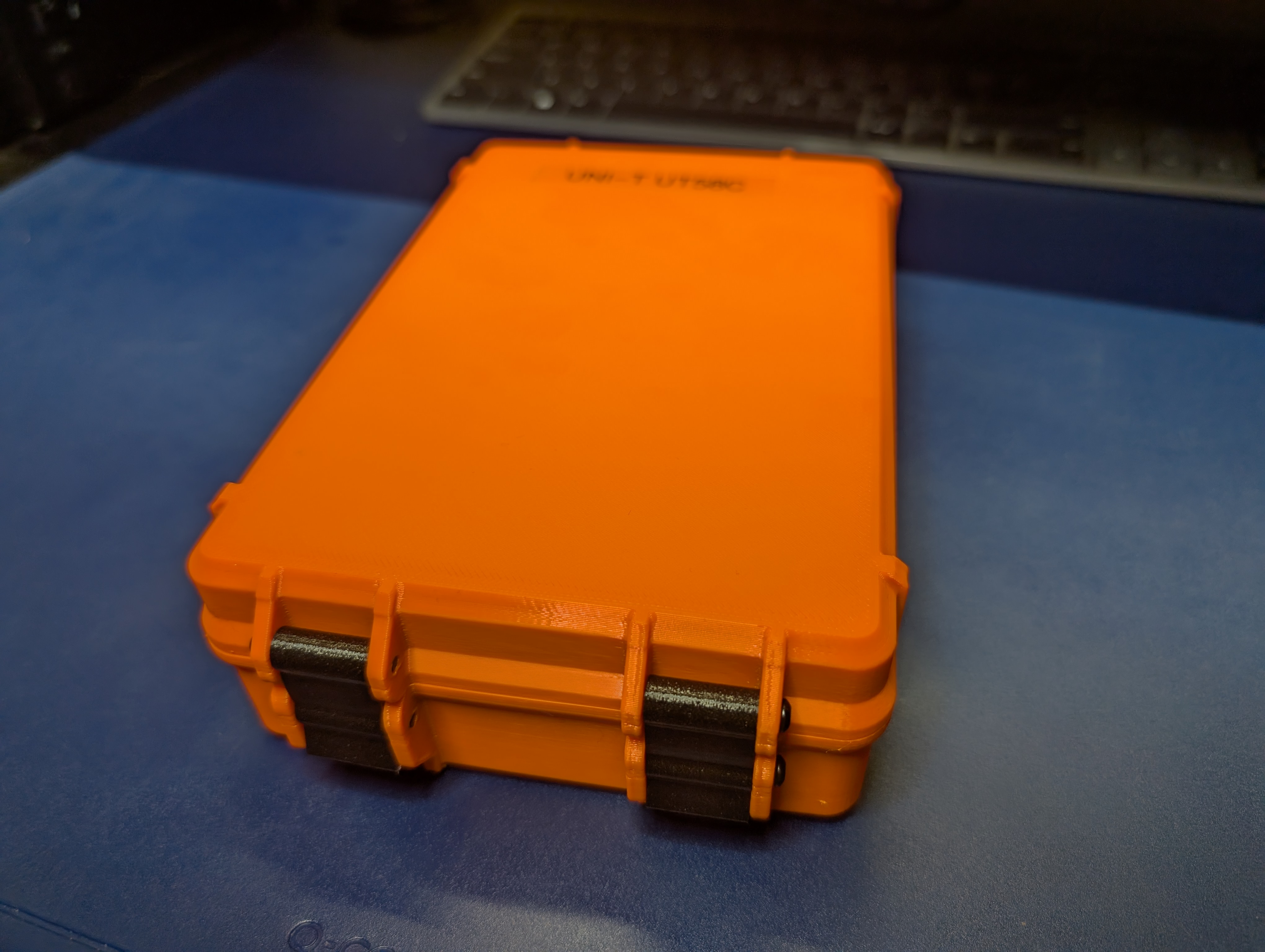 UNI-T UT58C Rugged Box Parametric V2
