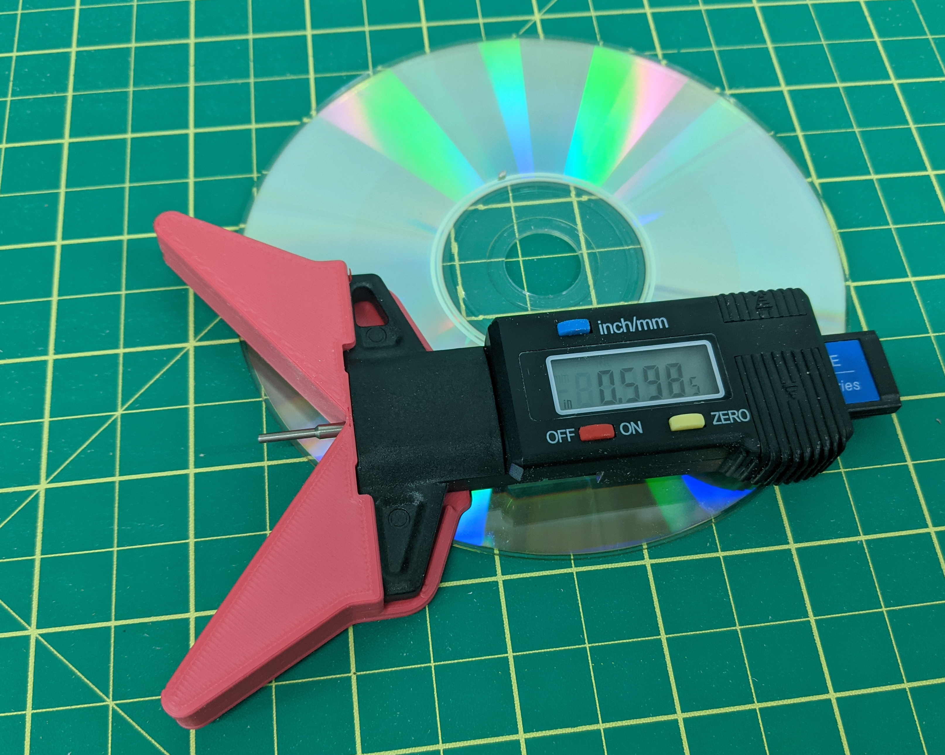 Radius gauge, no maths (almost). 2 versions by Klave Download free