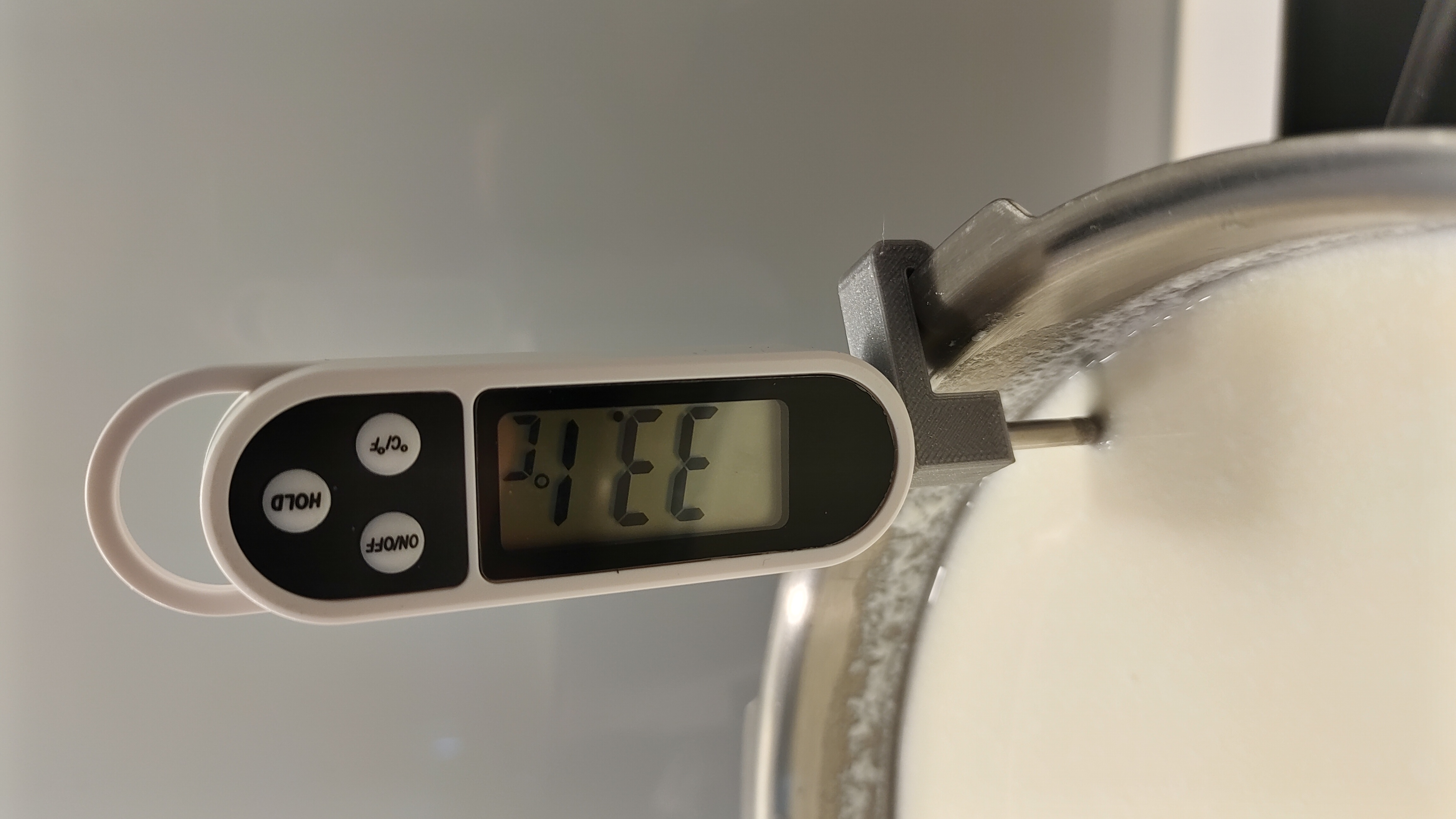 Thermometer Holder by Molitoris Download free STL model