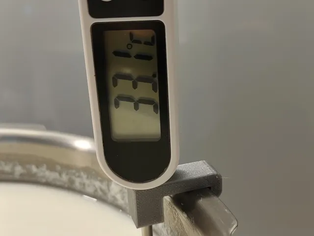 Thermometer Holder