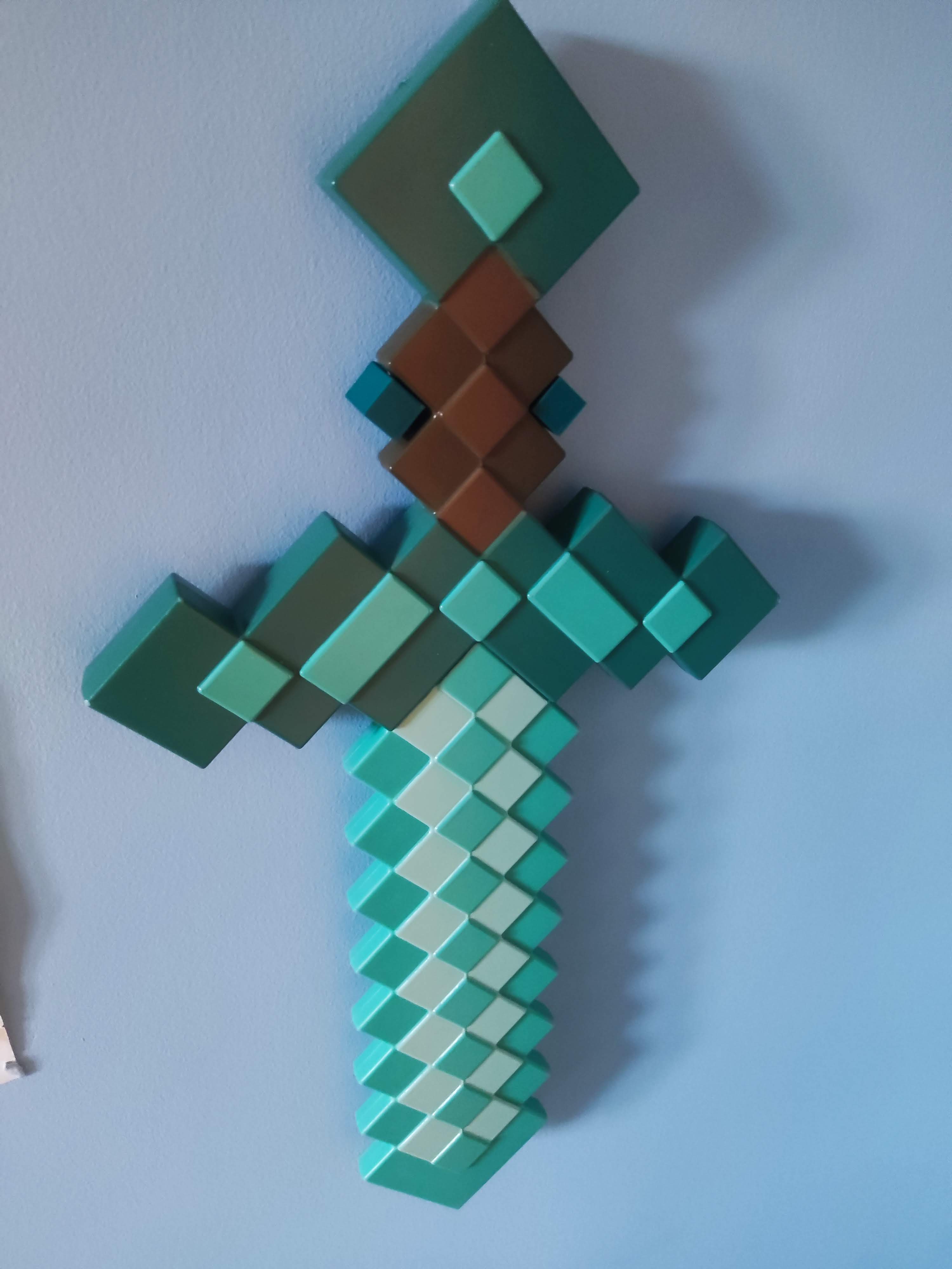Minecraft Axe and Sword Wall Mount Hook by Mike Download free STL